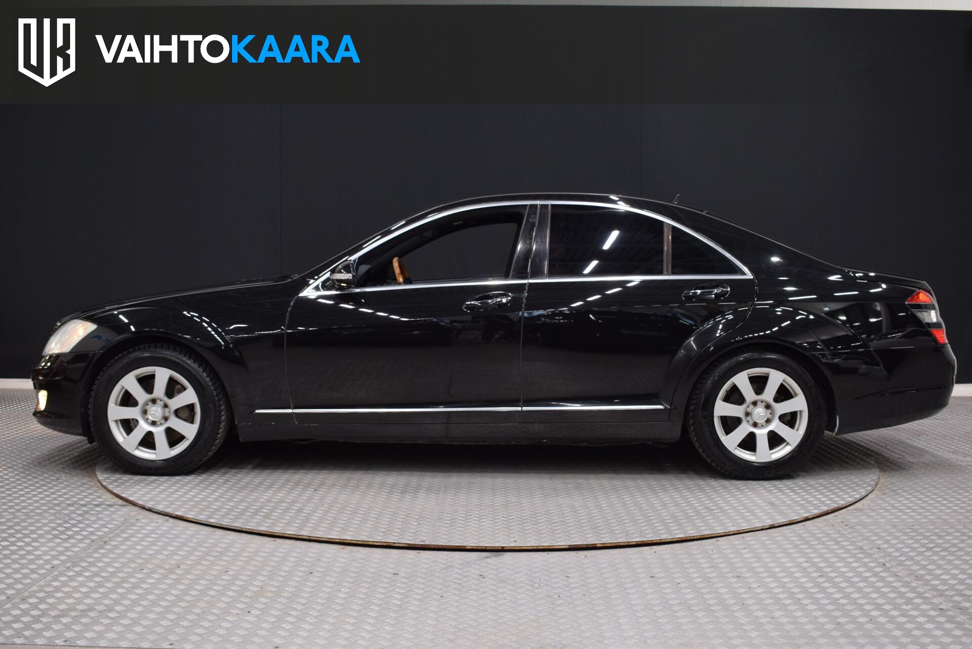 MERCEDES-BENZ S 2006