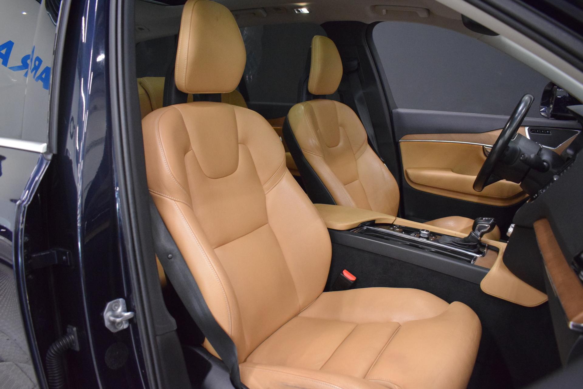 VOLVO XC90 14