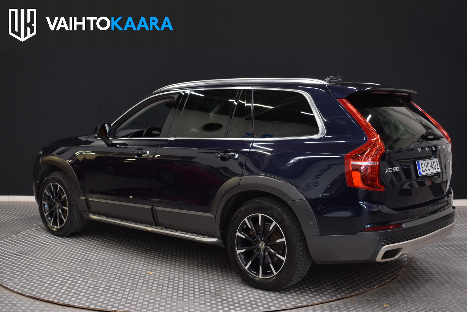 VOLVO XC90 5