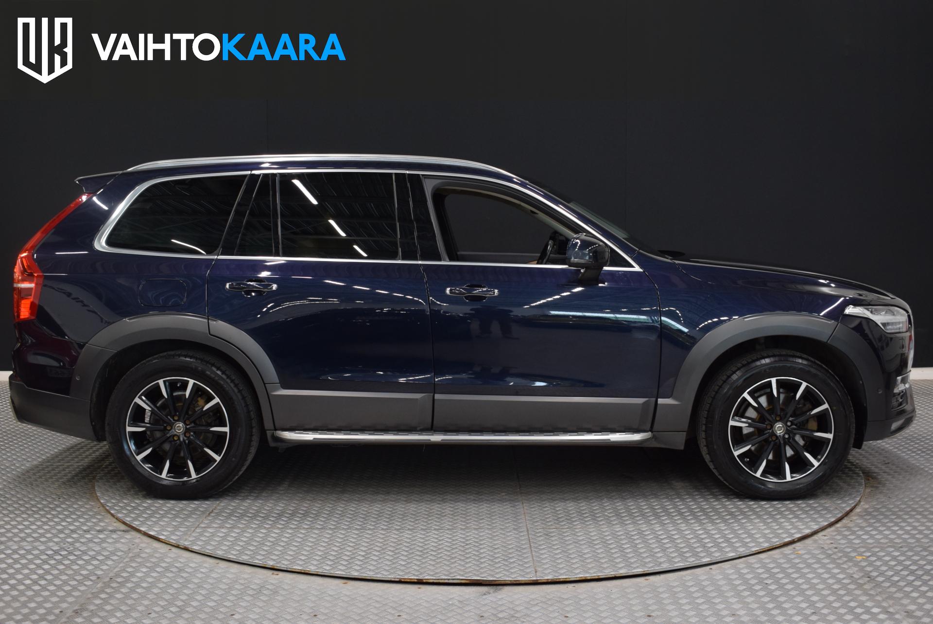 VOLVO XC90 9