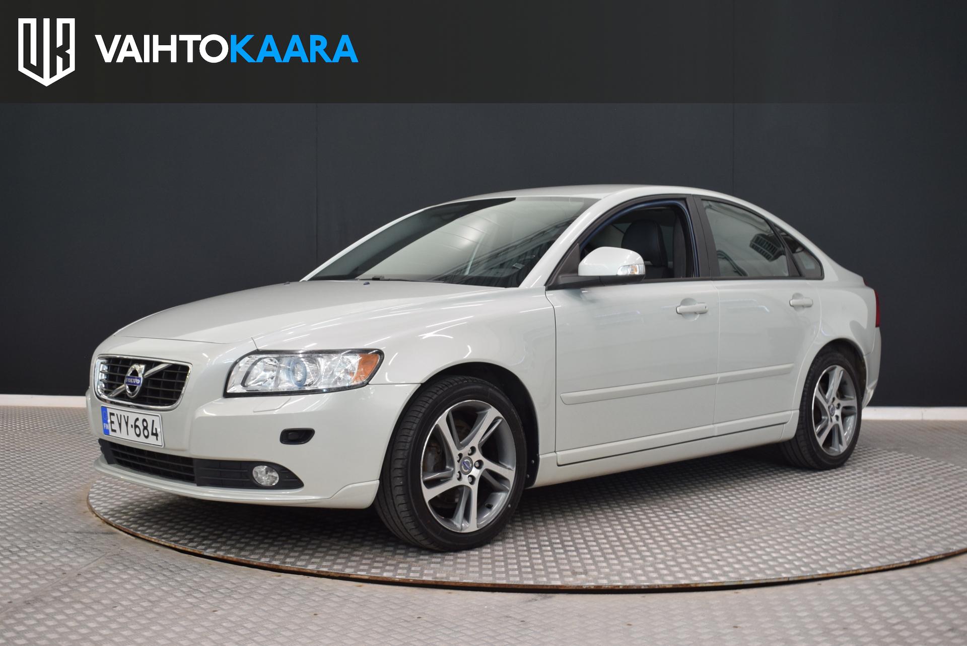 VOLVO S40 2012