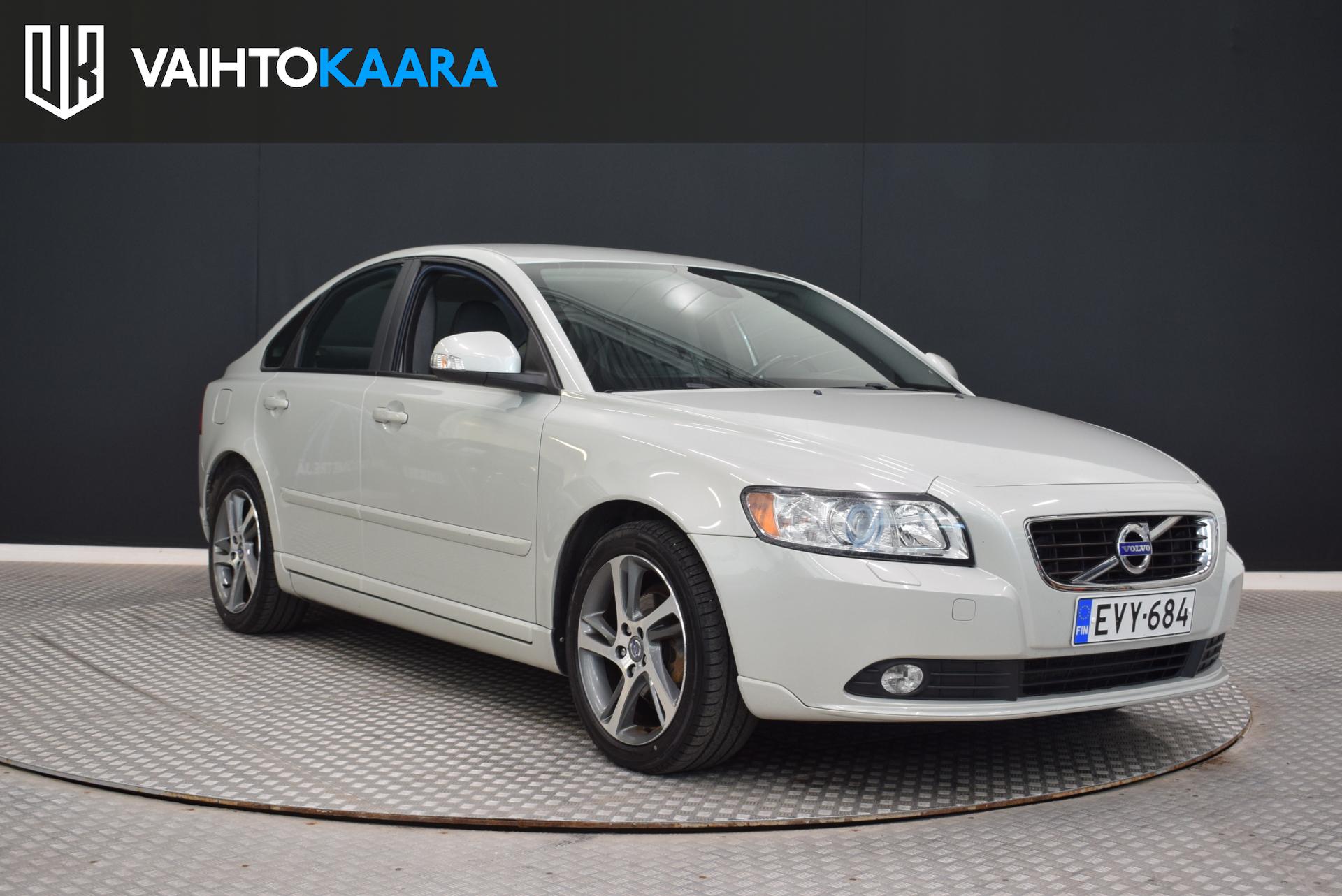 VOLVO S40 2012