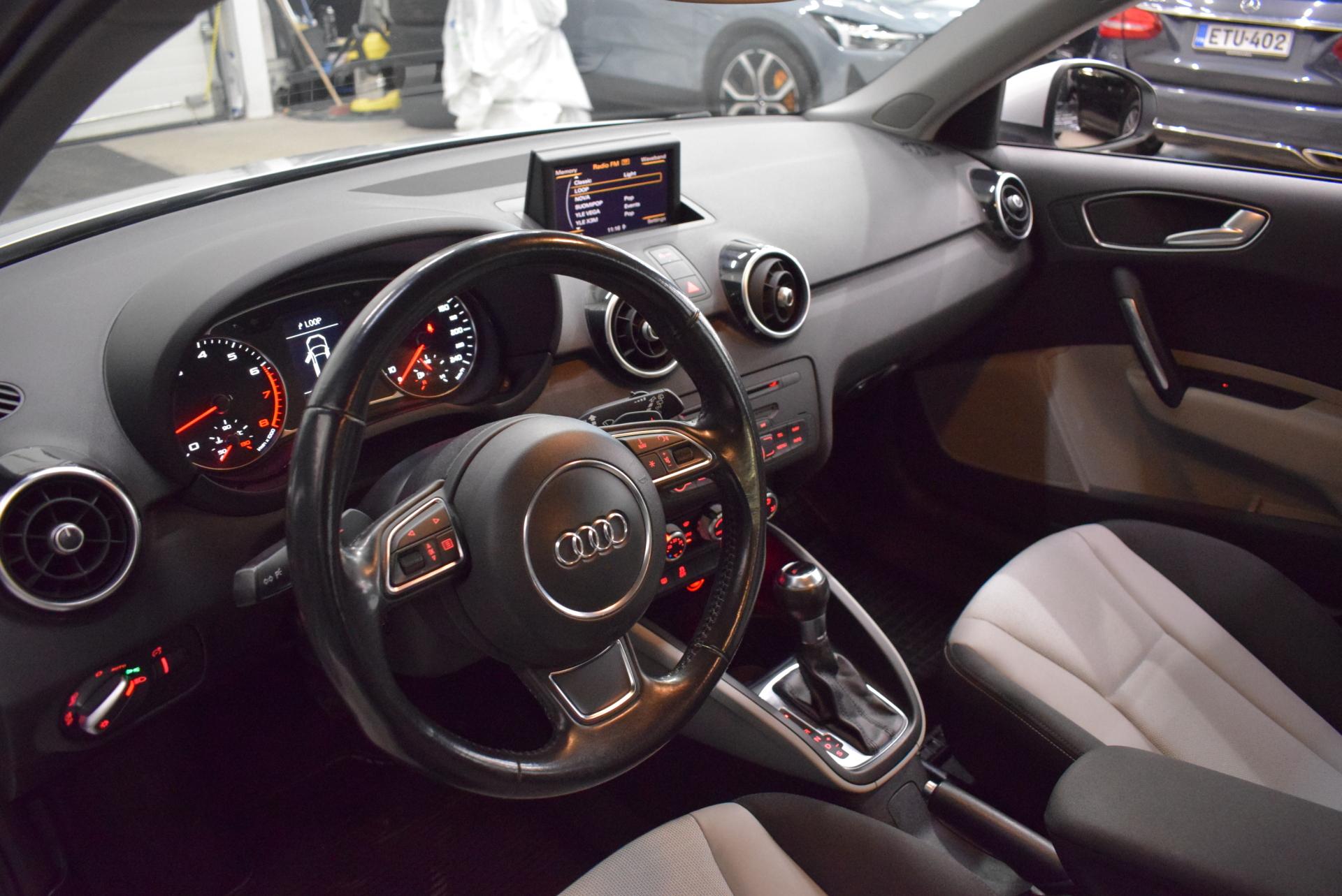 AUDI A1 2012