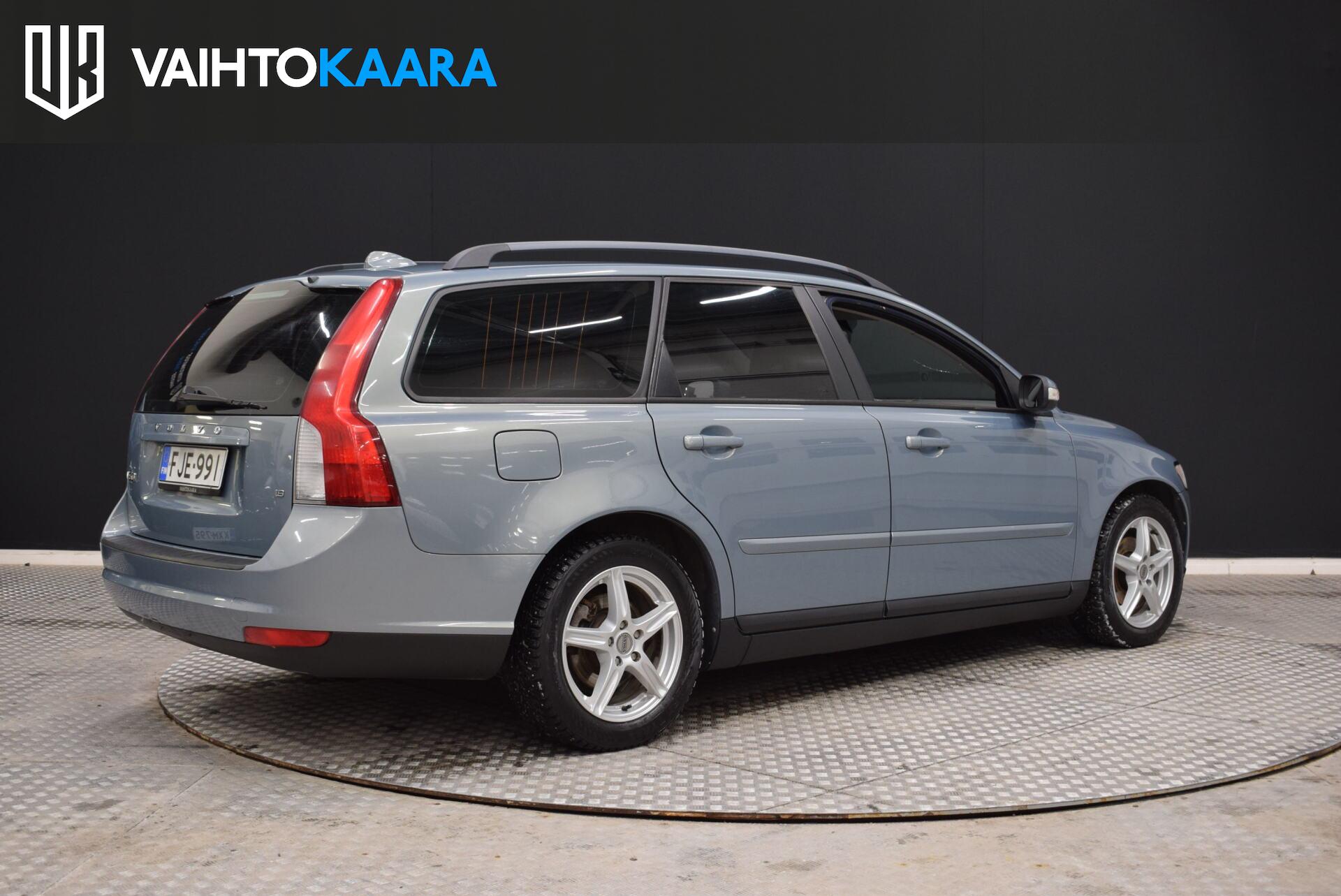 VOLVO V50 2009