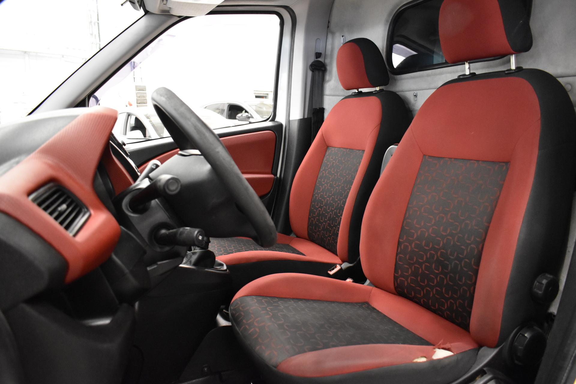FIAT Doblo 2012