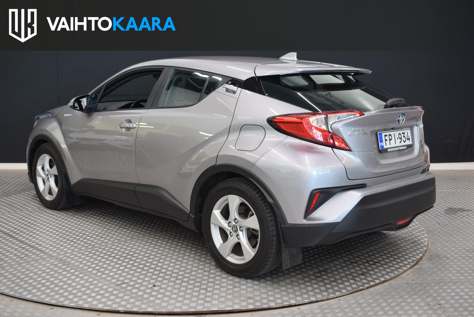 TOYOTA C-HR 2019