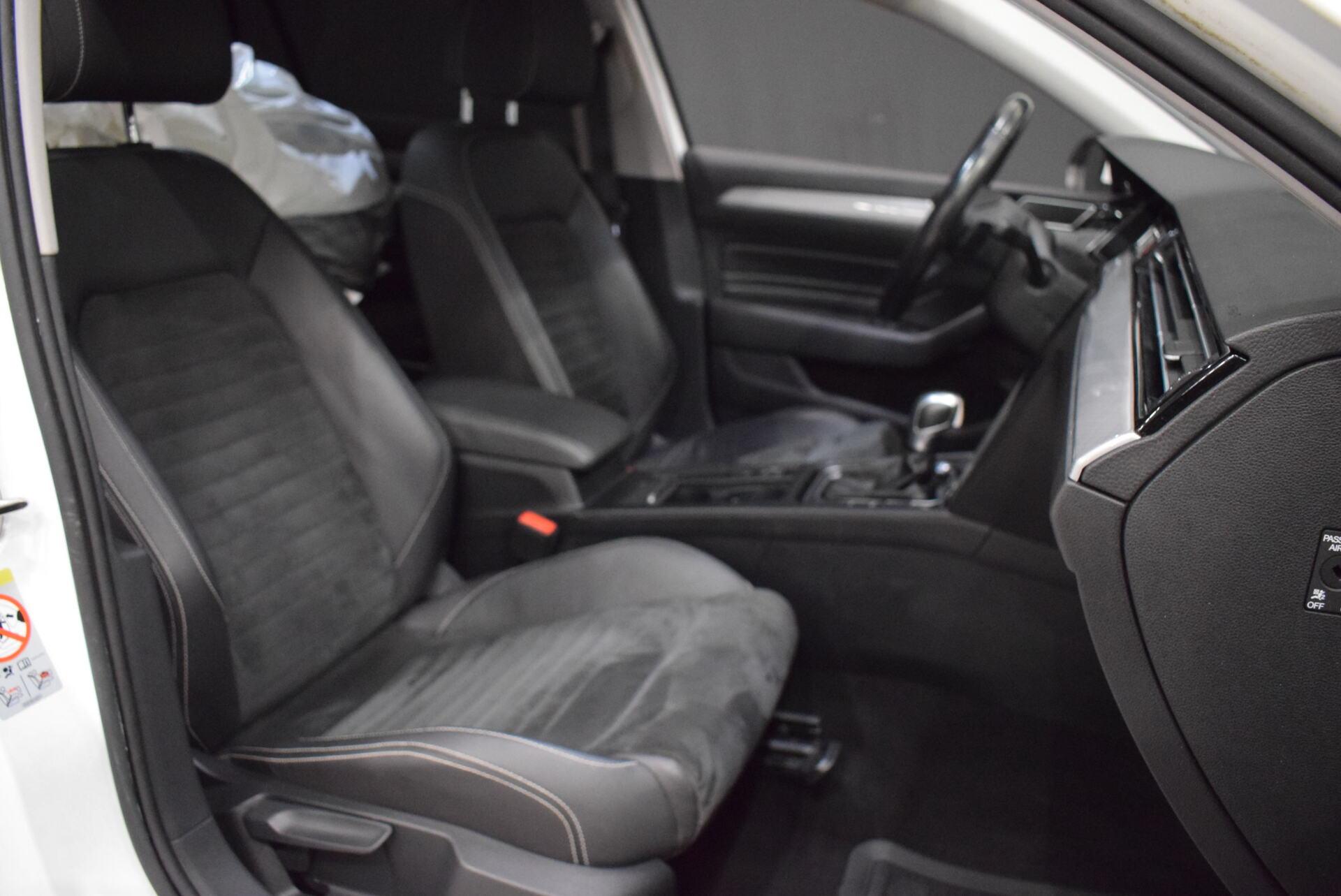 VOLKSWAGEN Passat 2020