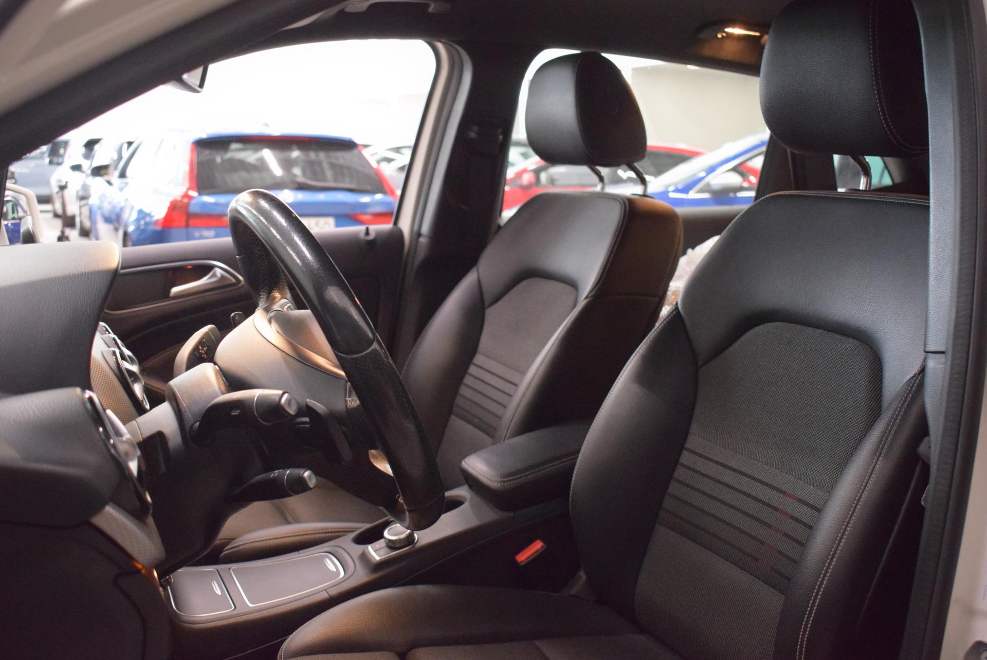 MERCEDES-BENZ B 2018