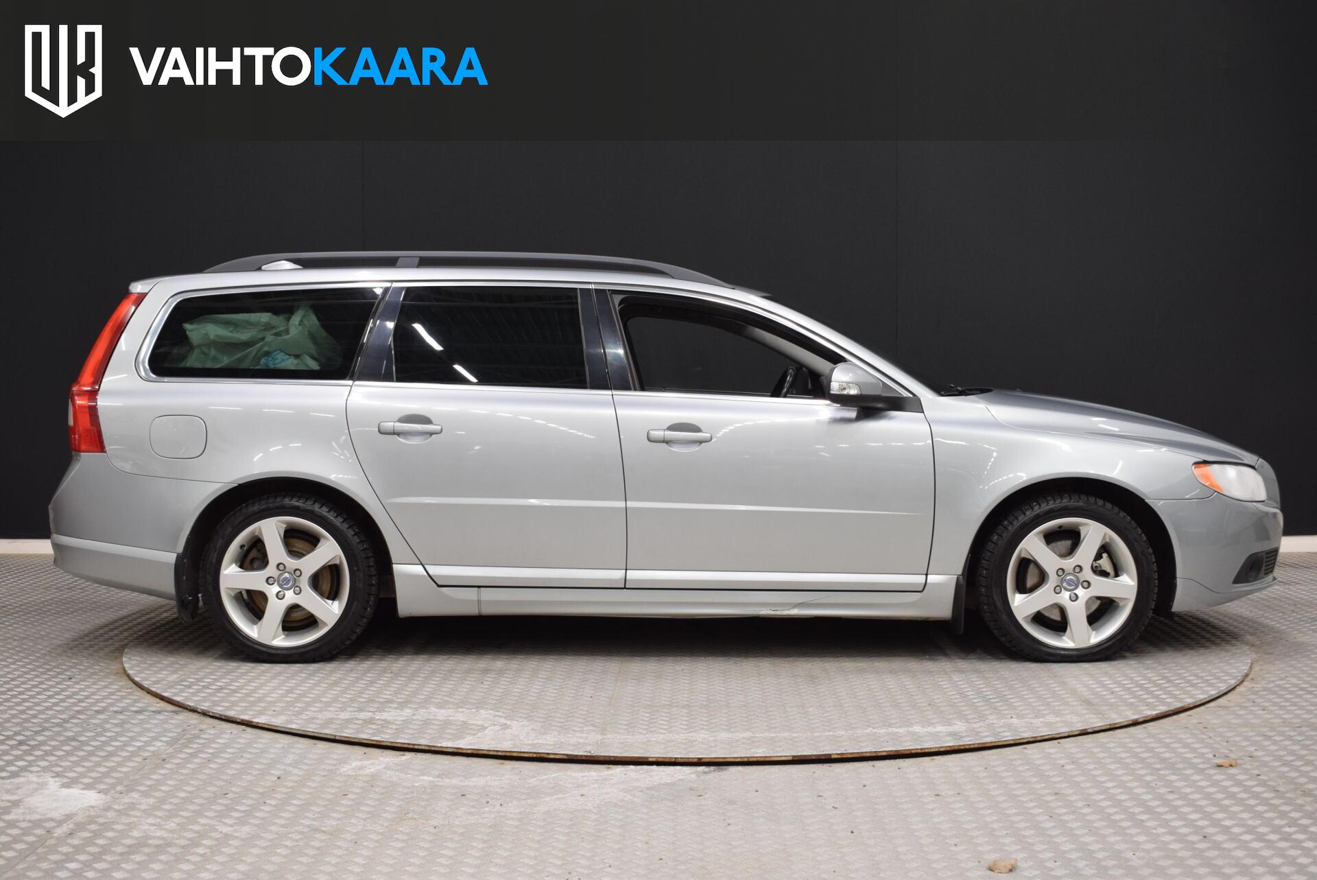 VOLVO V70 2010