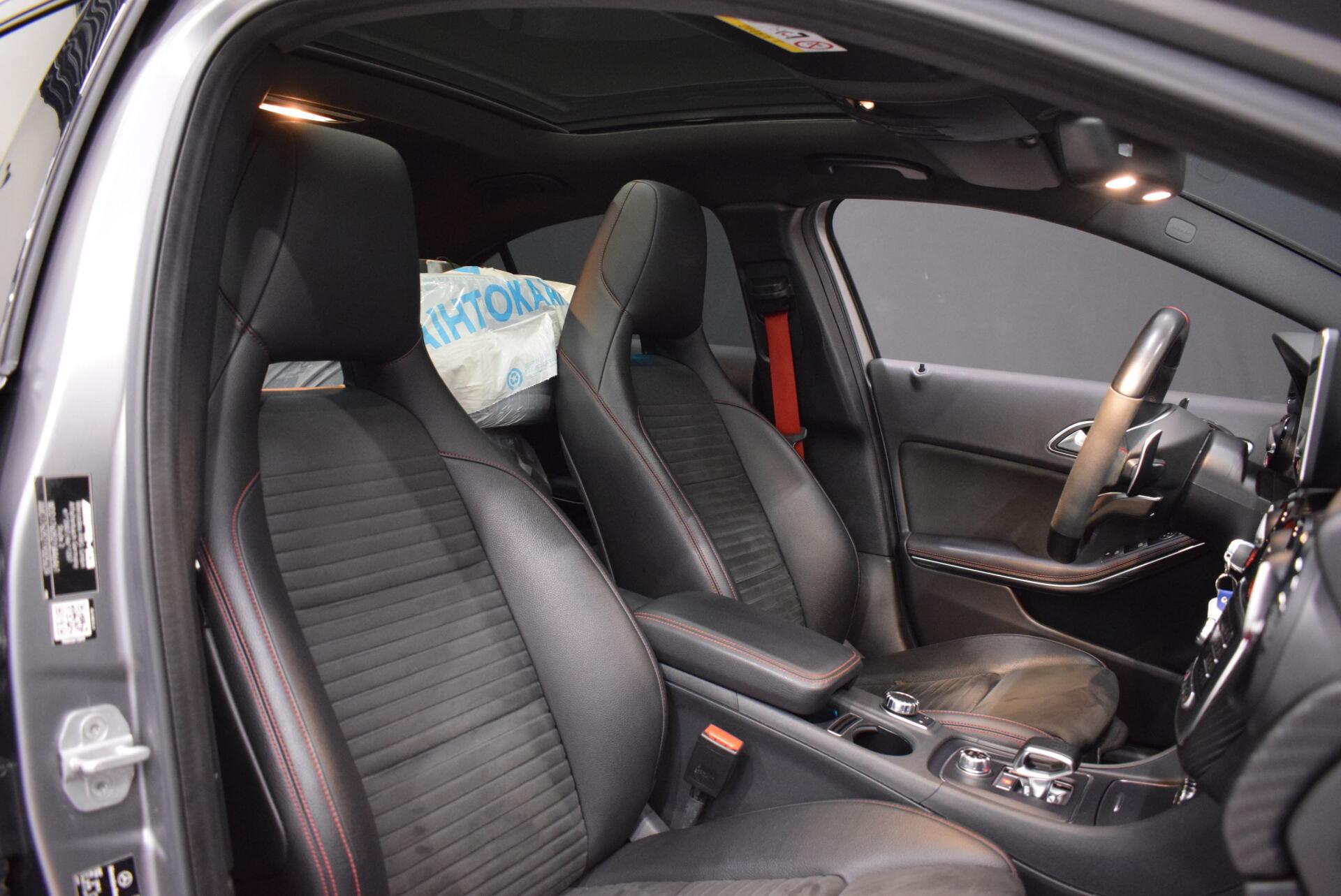 MERCEDES-BENZ A 45 AMG 2016