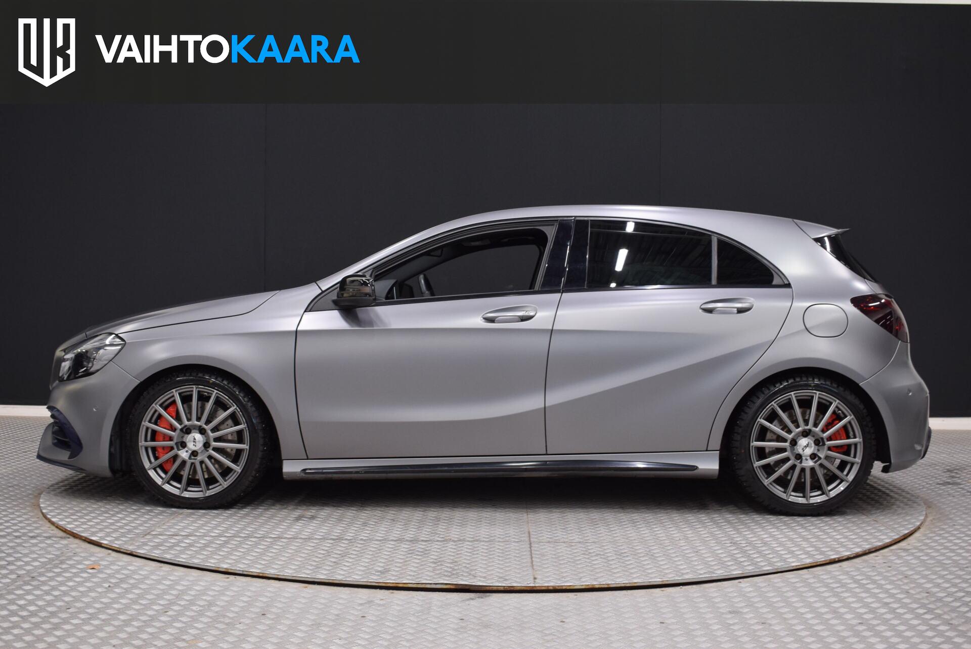 MERCEDES-BENZ A 45 AMG 2016