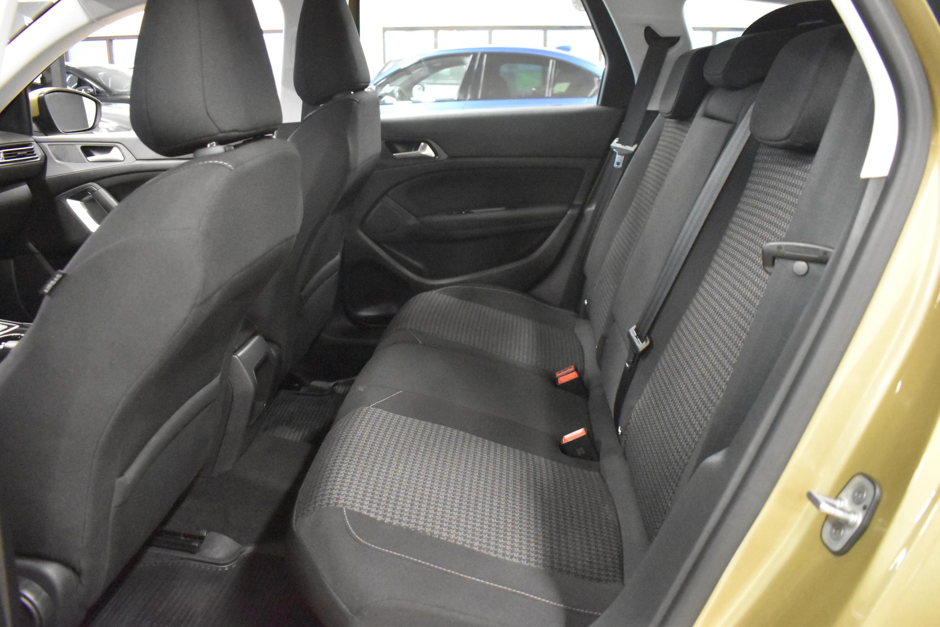PEUGEOT 308 2018