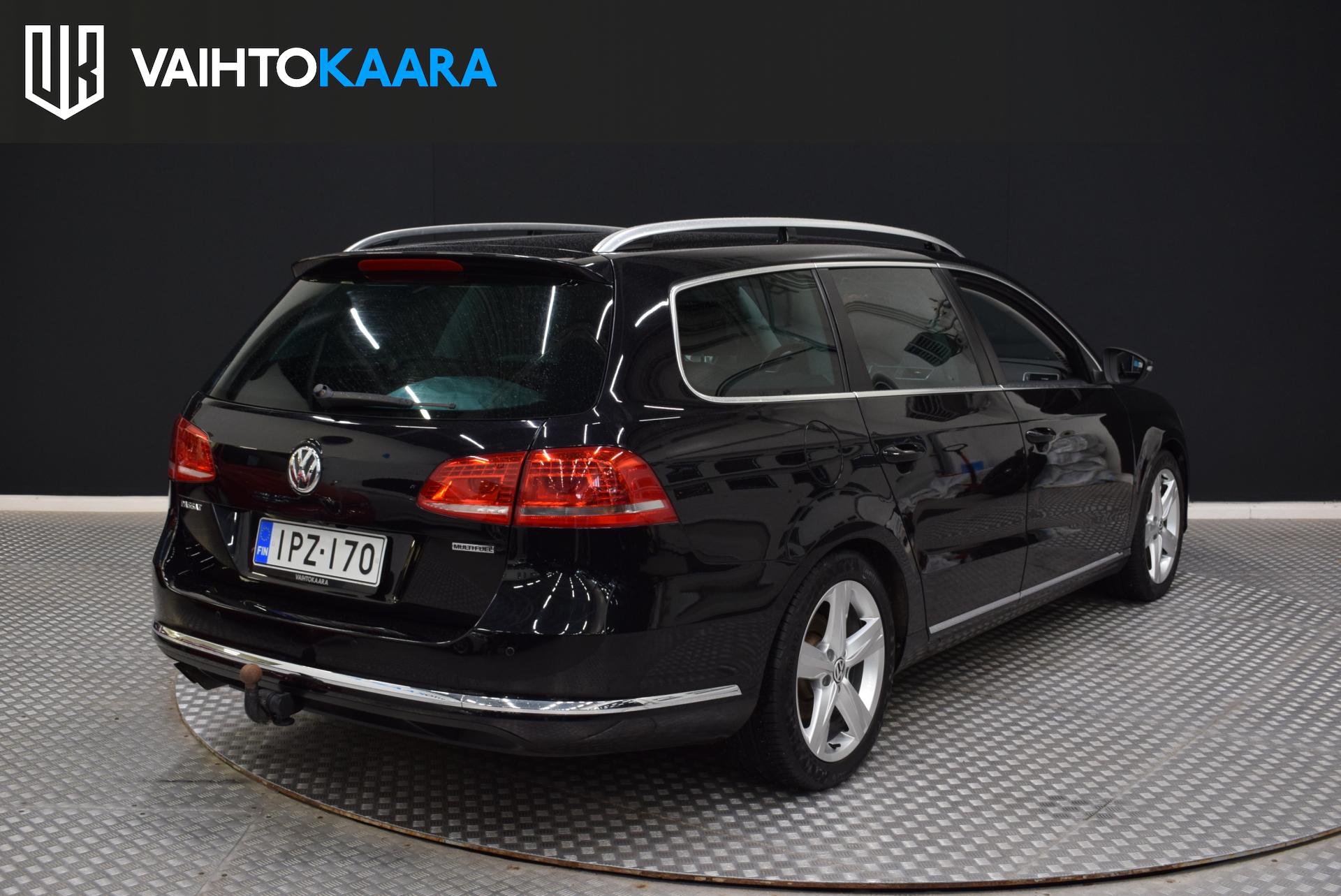 VOLKSWAGEN Passat 7