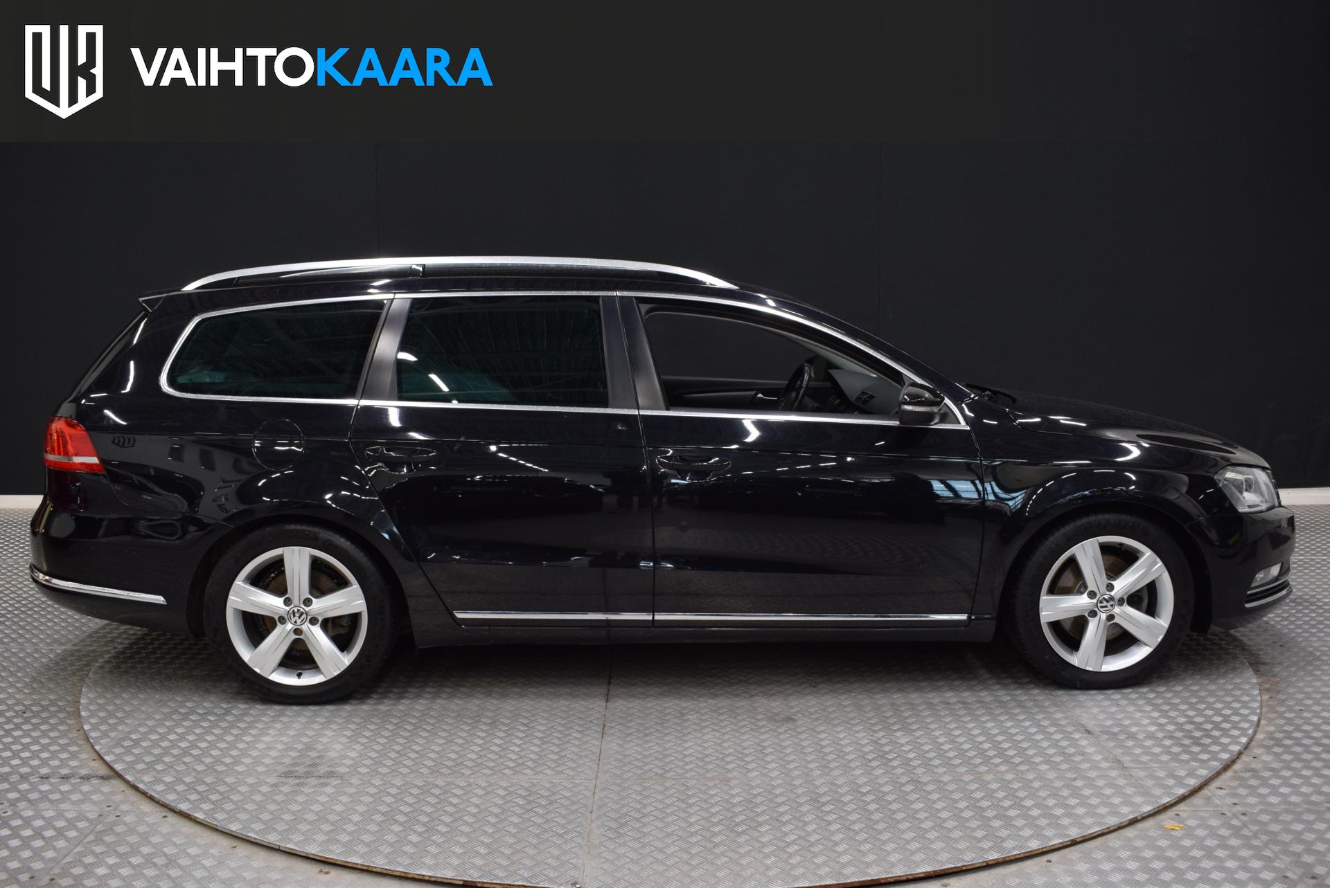 VOLKSWAGEN Passat 8