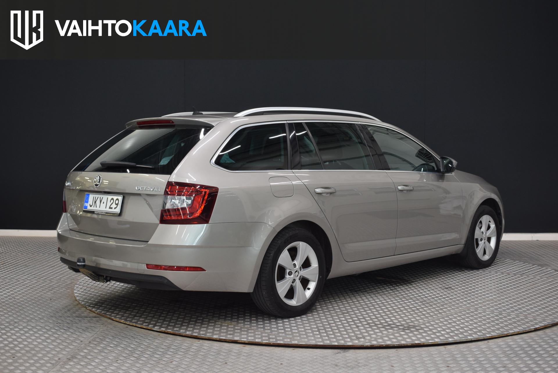 SKODA Octavia 7