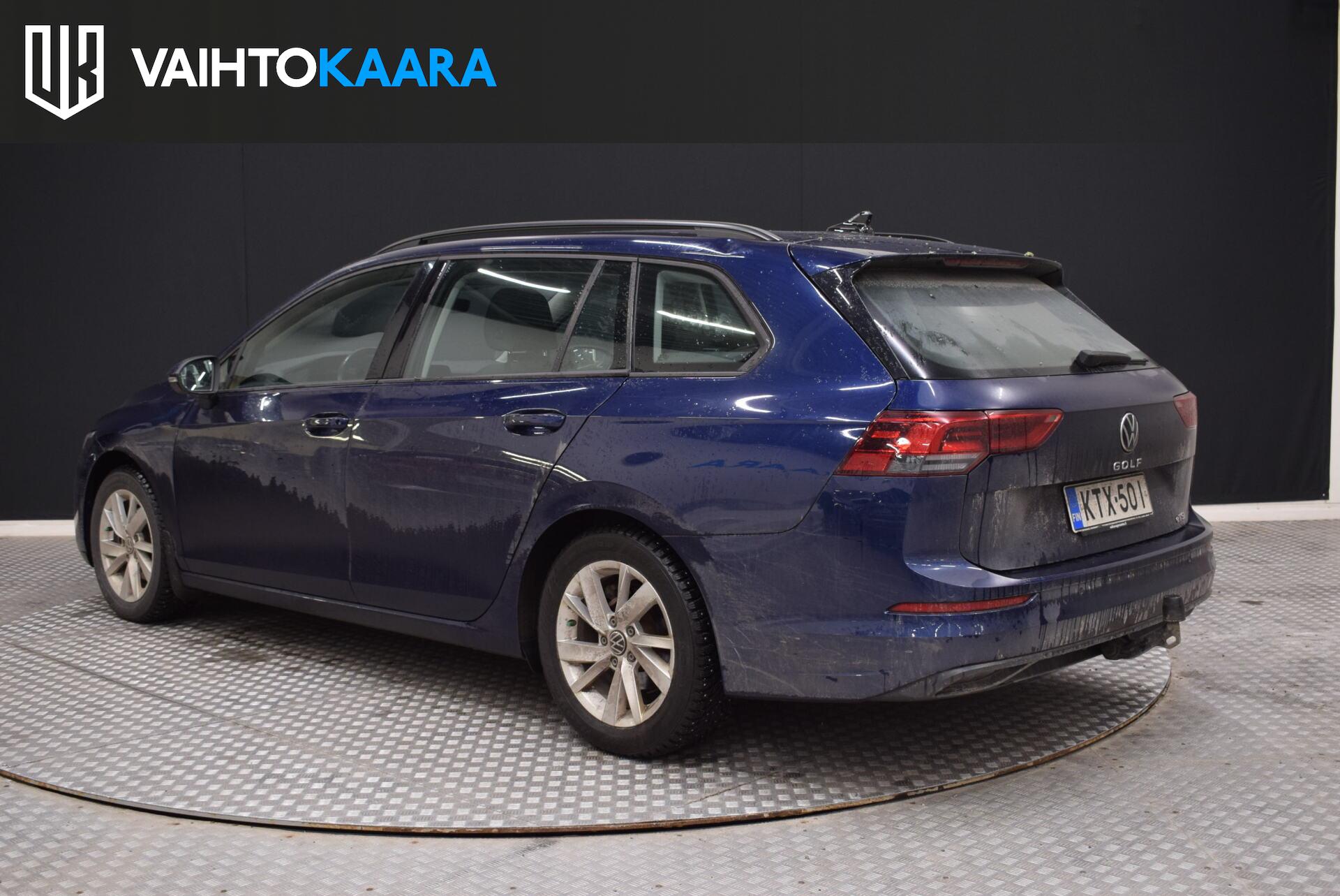 VOLKSWAGEN Golf 2021