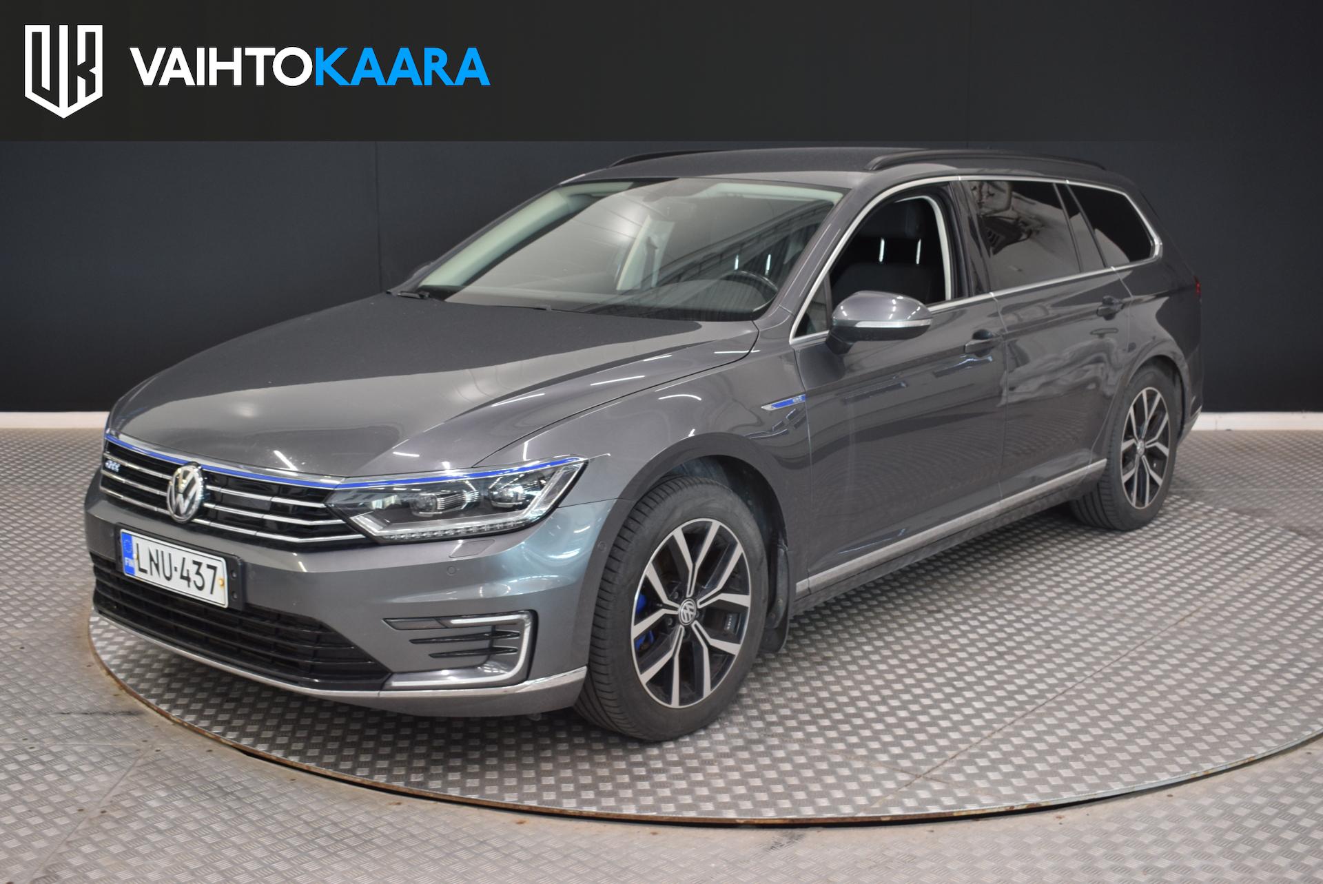 VOLKSWAGEN Passat 2017