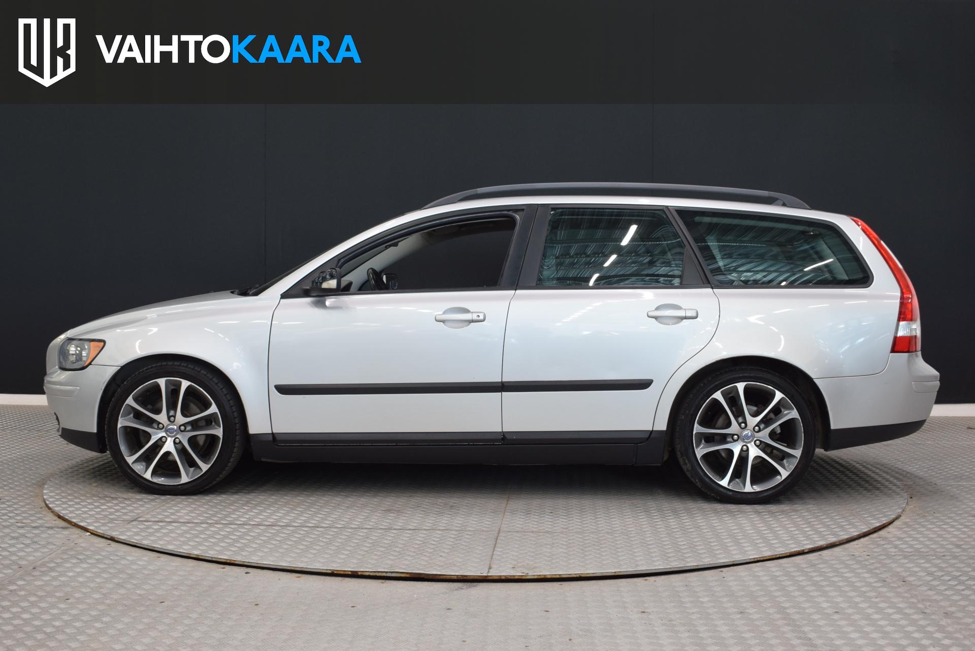 VOLVO V50 2004
