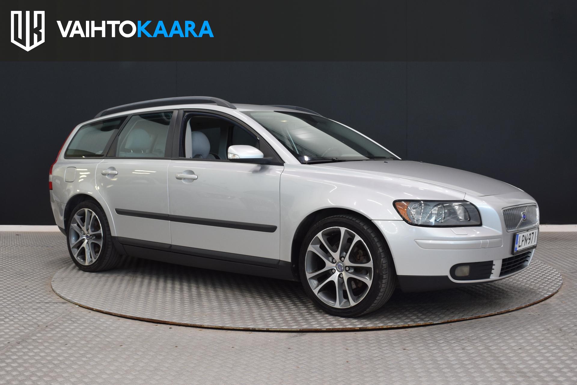 VOLVO V50 2004
