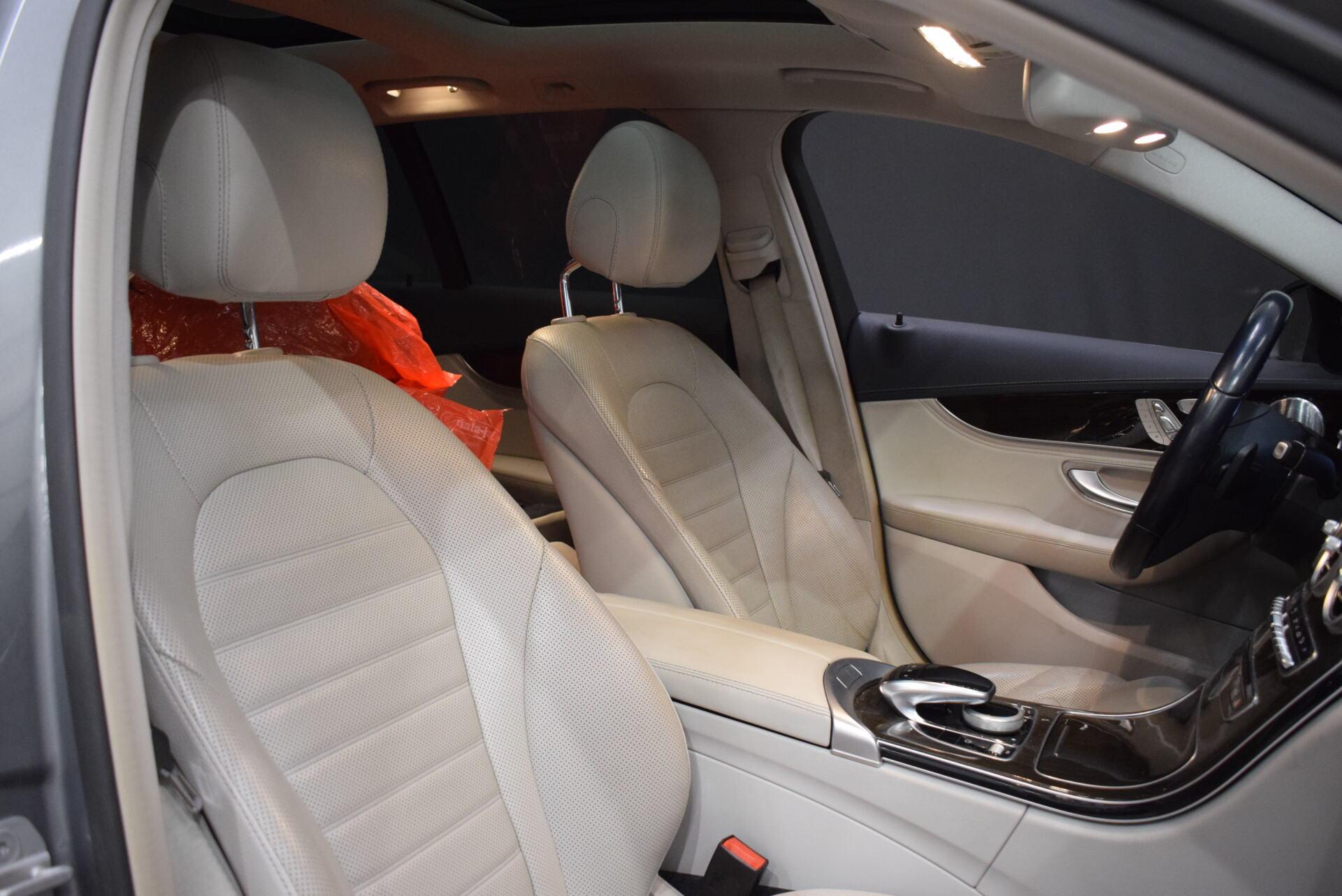 MERCEDES-BENZ C 2015