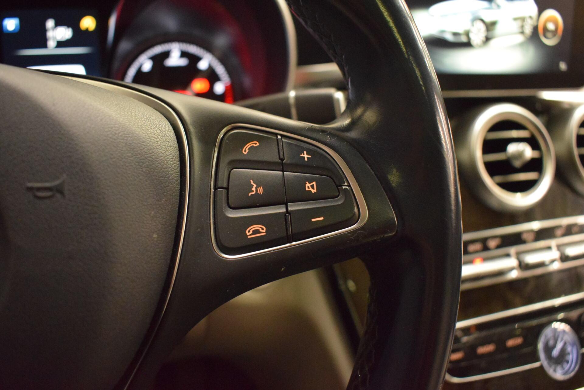 MERCEDES-BENZ C 2015