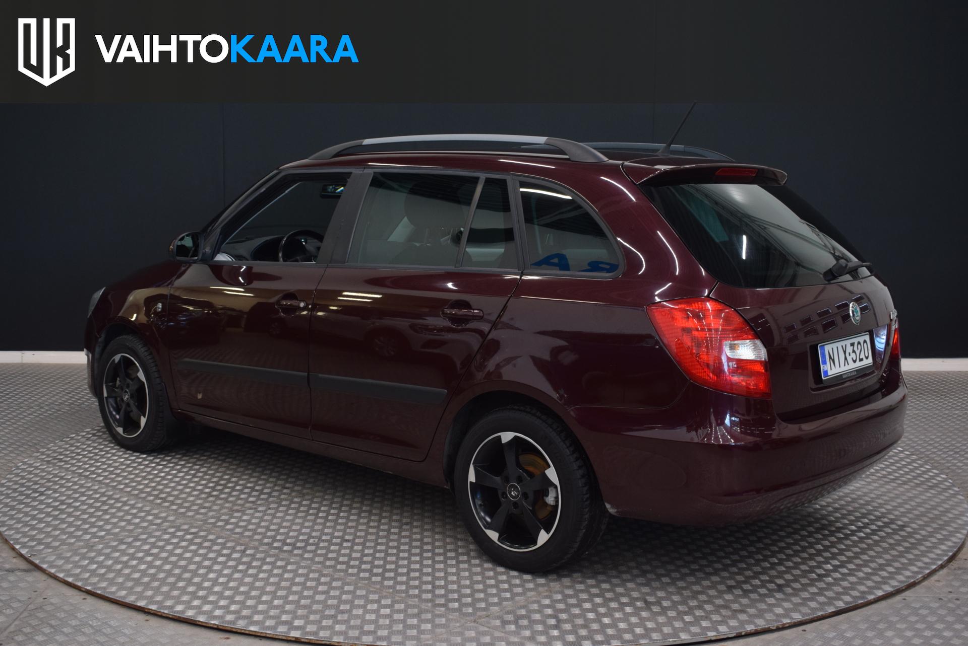 SKODA Fabia 2012