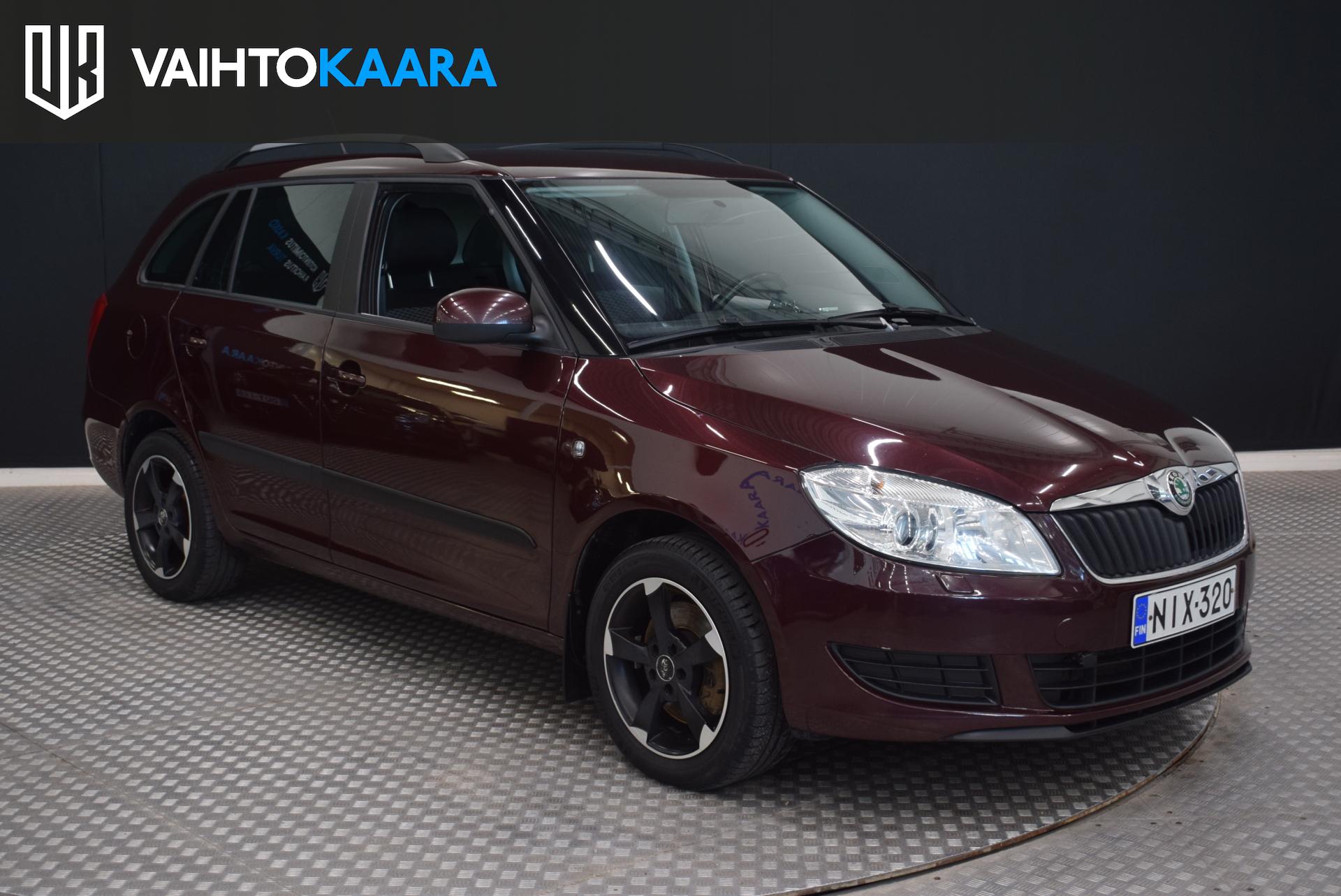 SKODA Fabia 2012