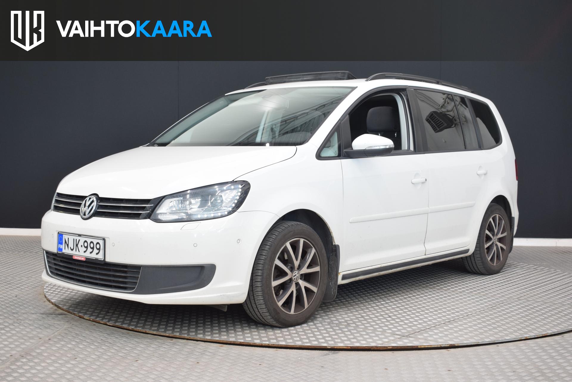 VOLKSWAGEN Touran 2014