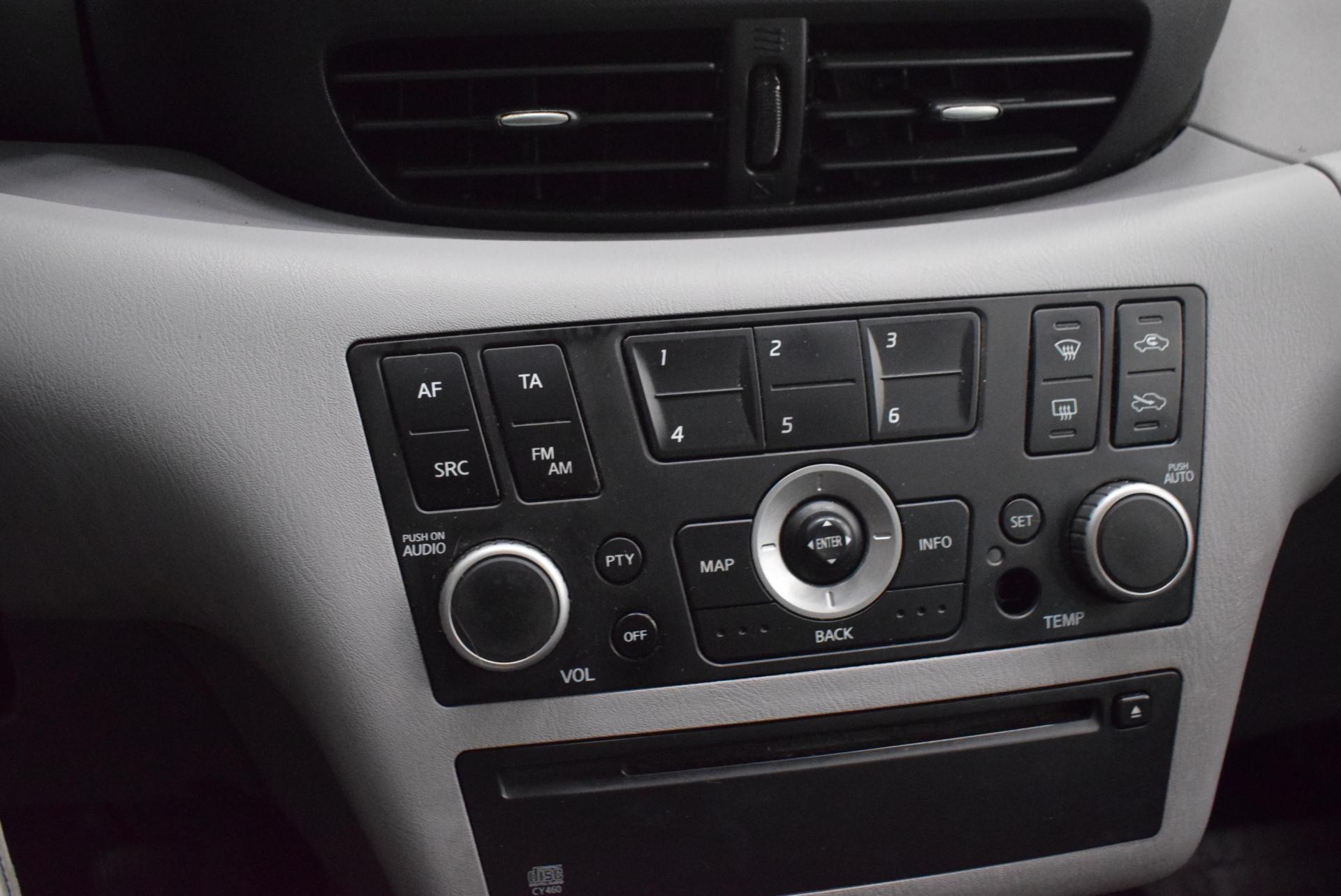 NISSAN Almera 2005