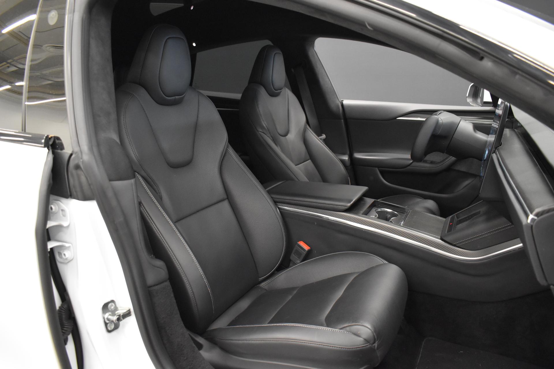 TESLA Model S 2023
