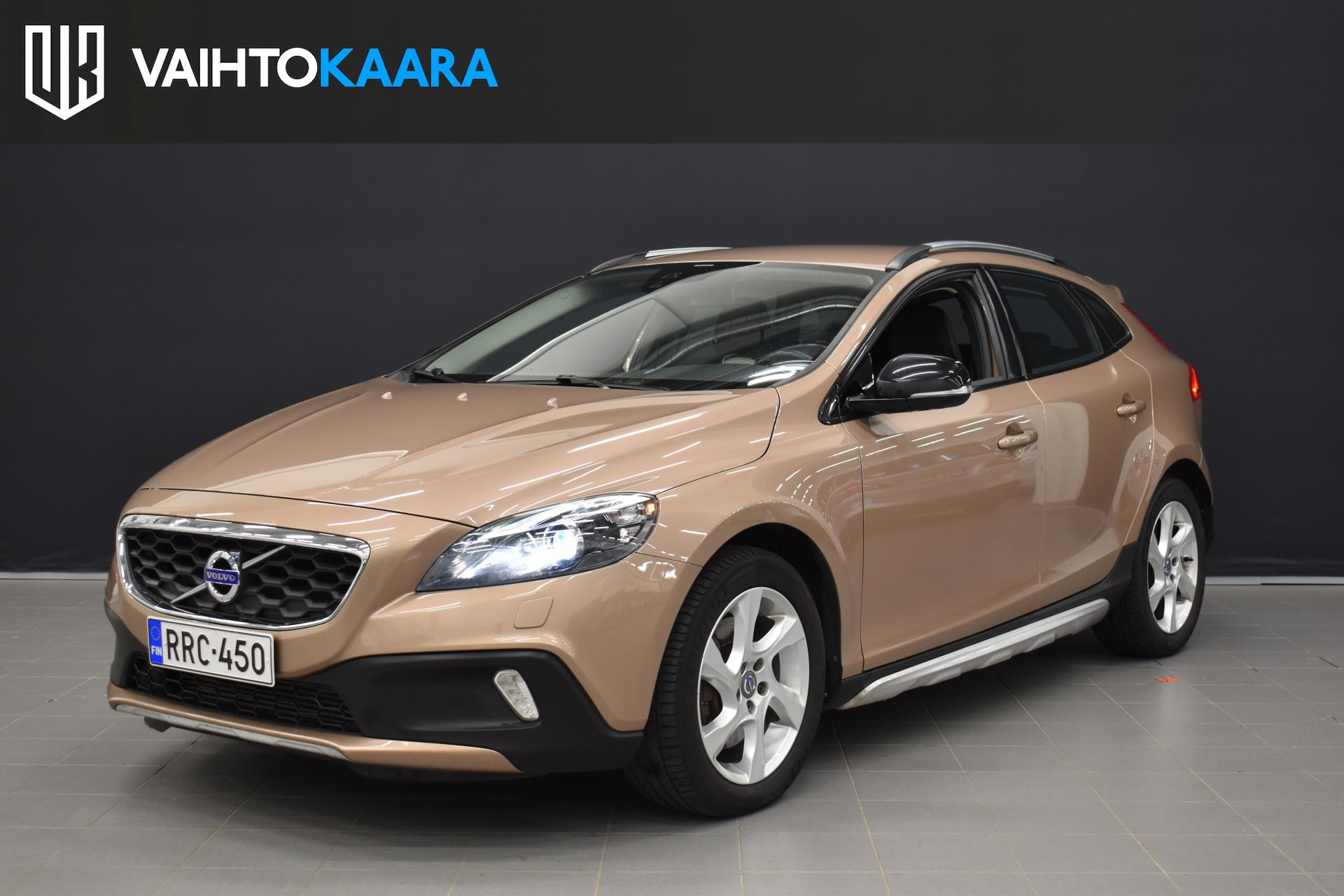 VOLVO V40 Cross Country 2013
