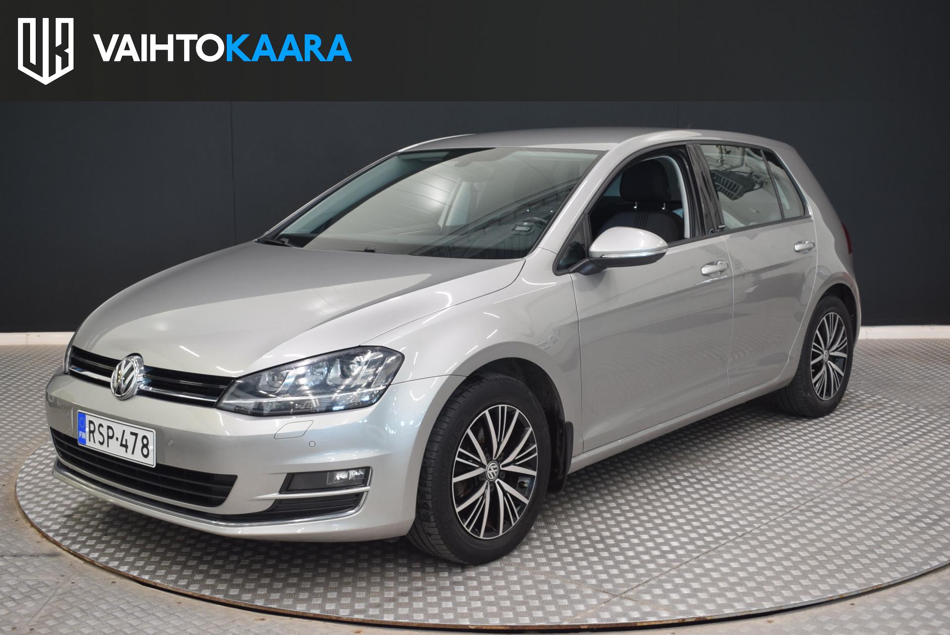 VOLKSWAGEN Golf 2016
