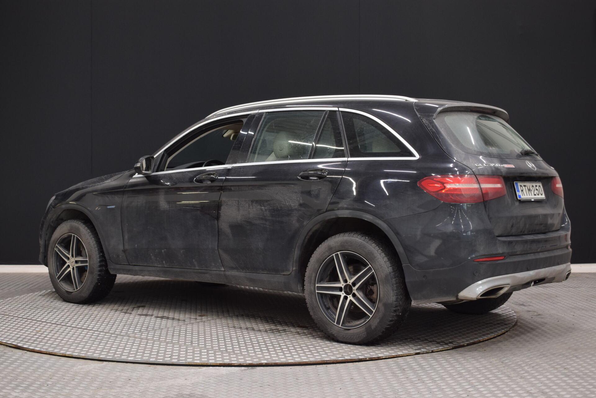 MERCEDES-BENZ GLC 2017