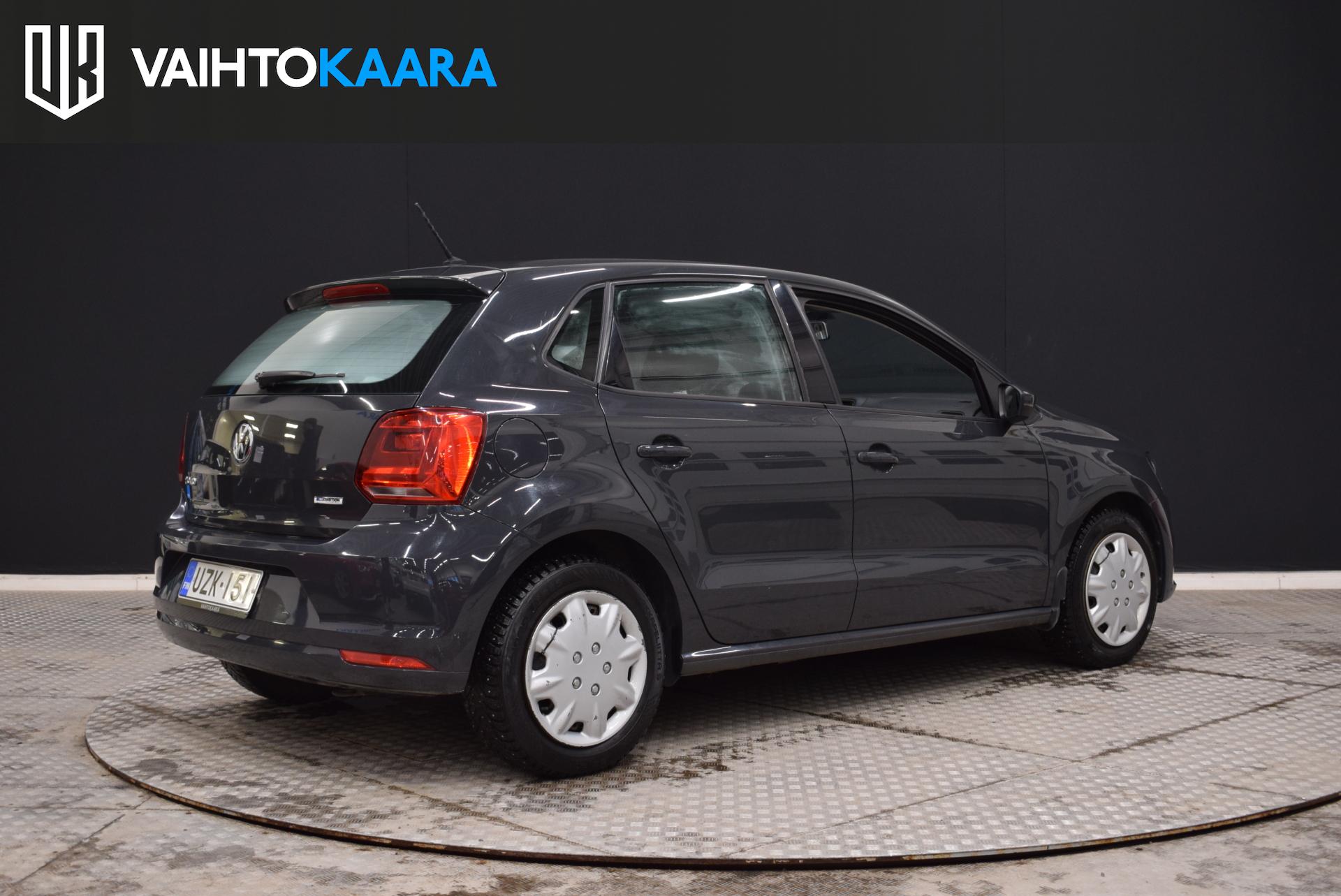 VOLKSWAGEN Polo 2016