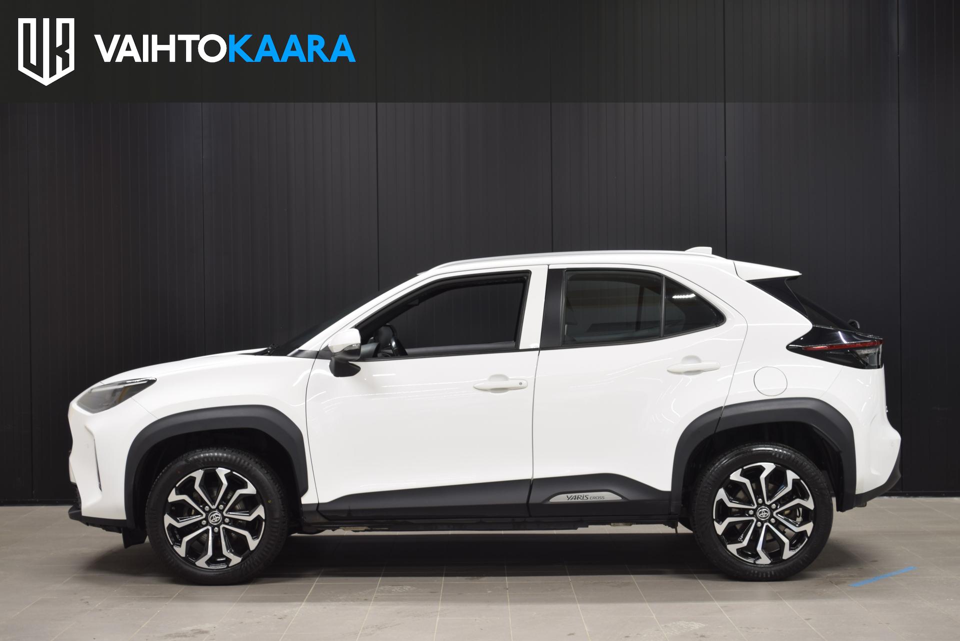 TOYOTA Yaris Cross 2023