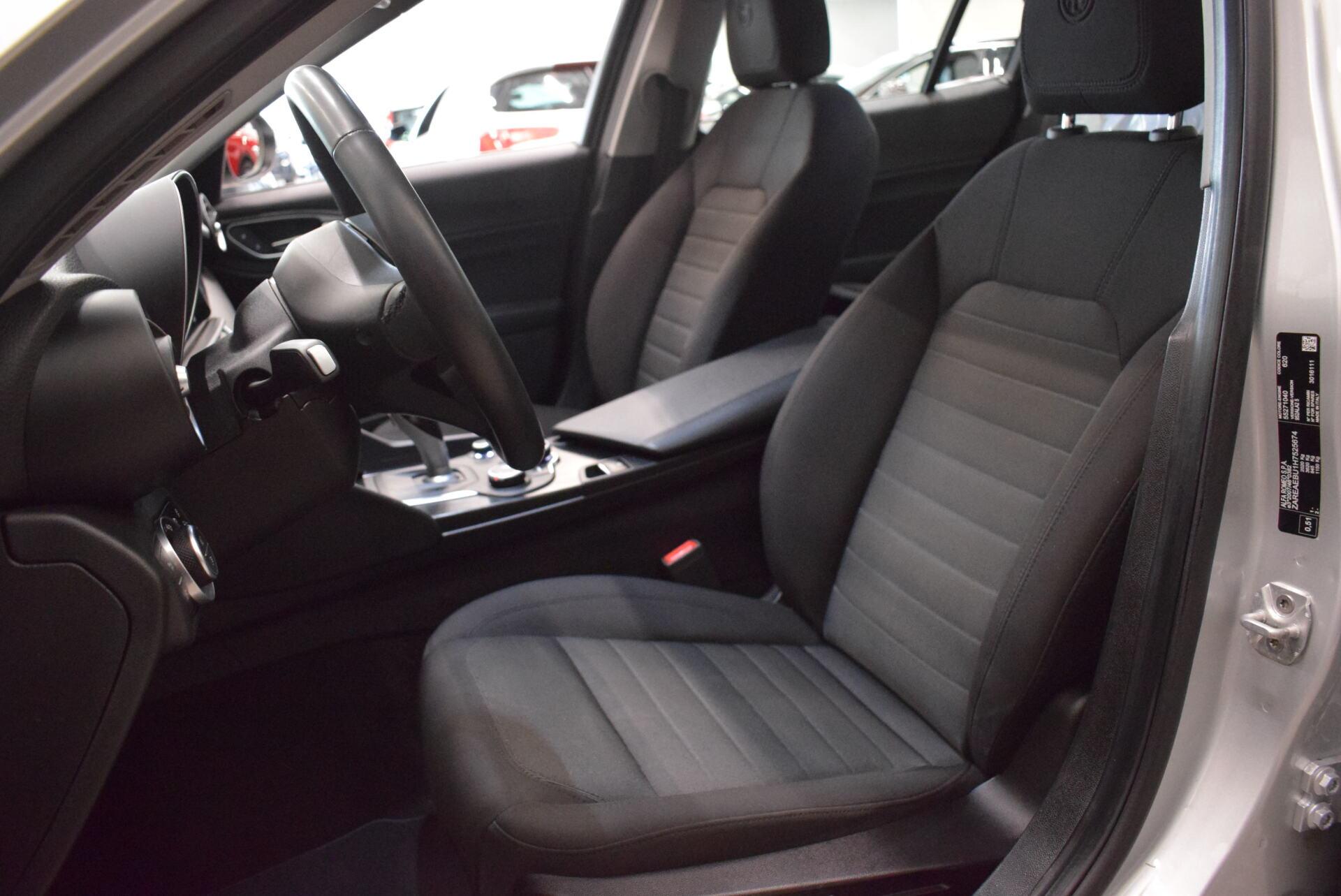 ALFA ROMEO Giulia 2017