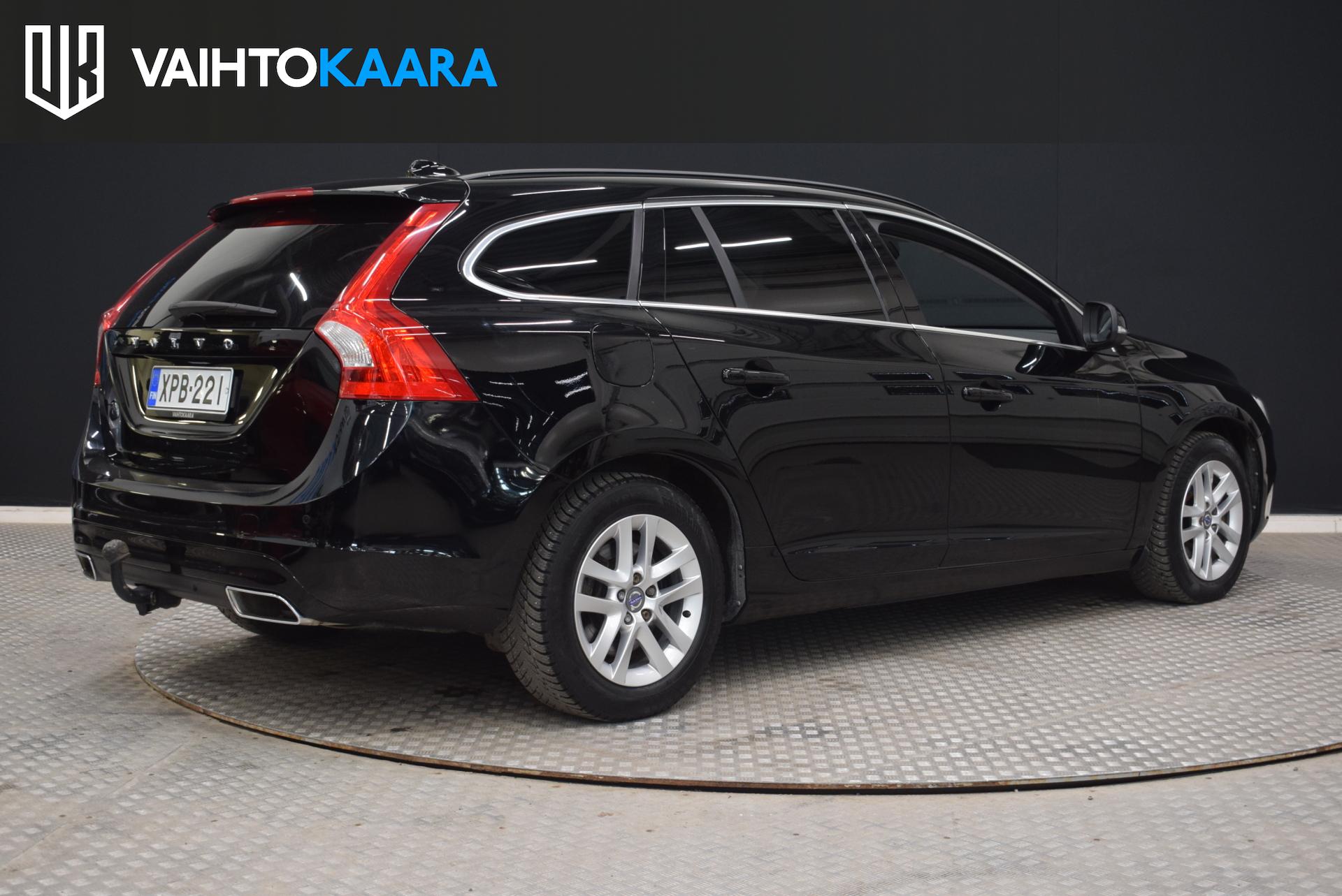 VOLVO V60 2017