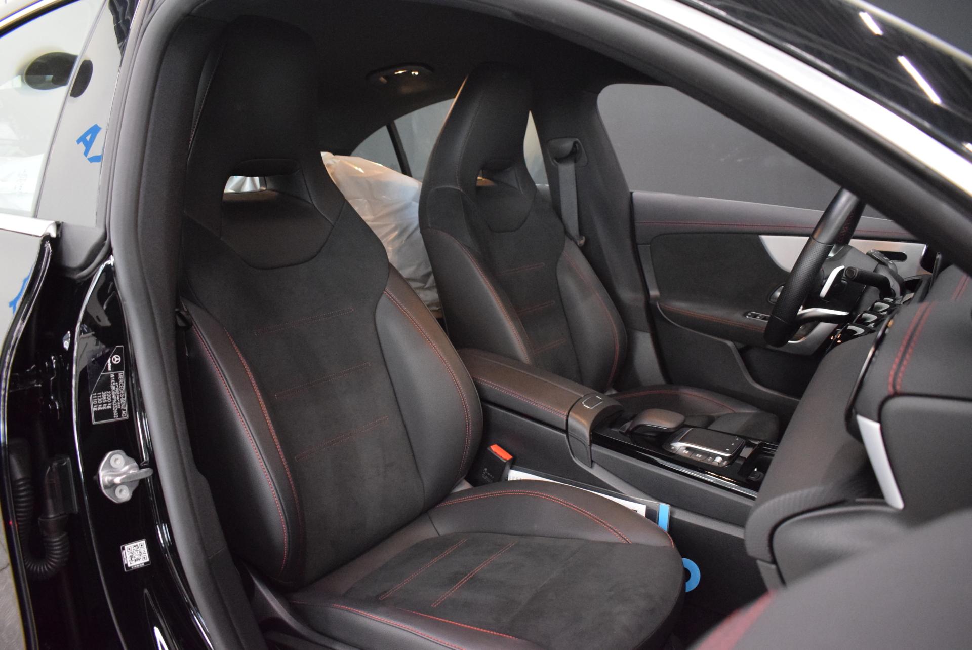 MERCEDES-BENZ CLA 2023