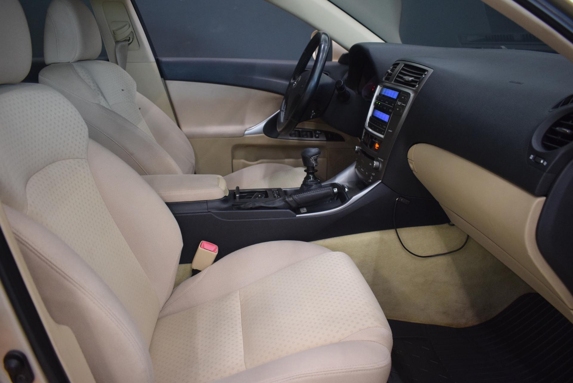 LEXUS IS 2008