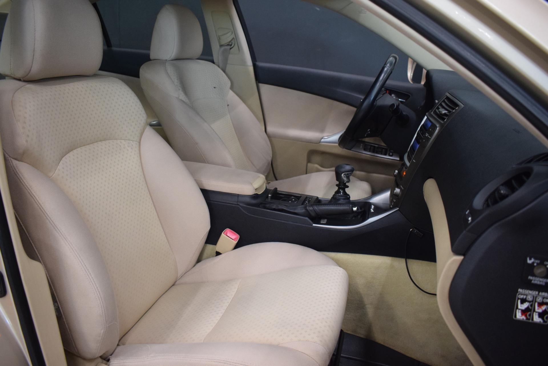 LEXUS IS 2008