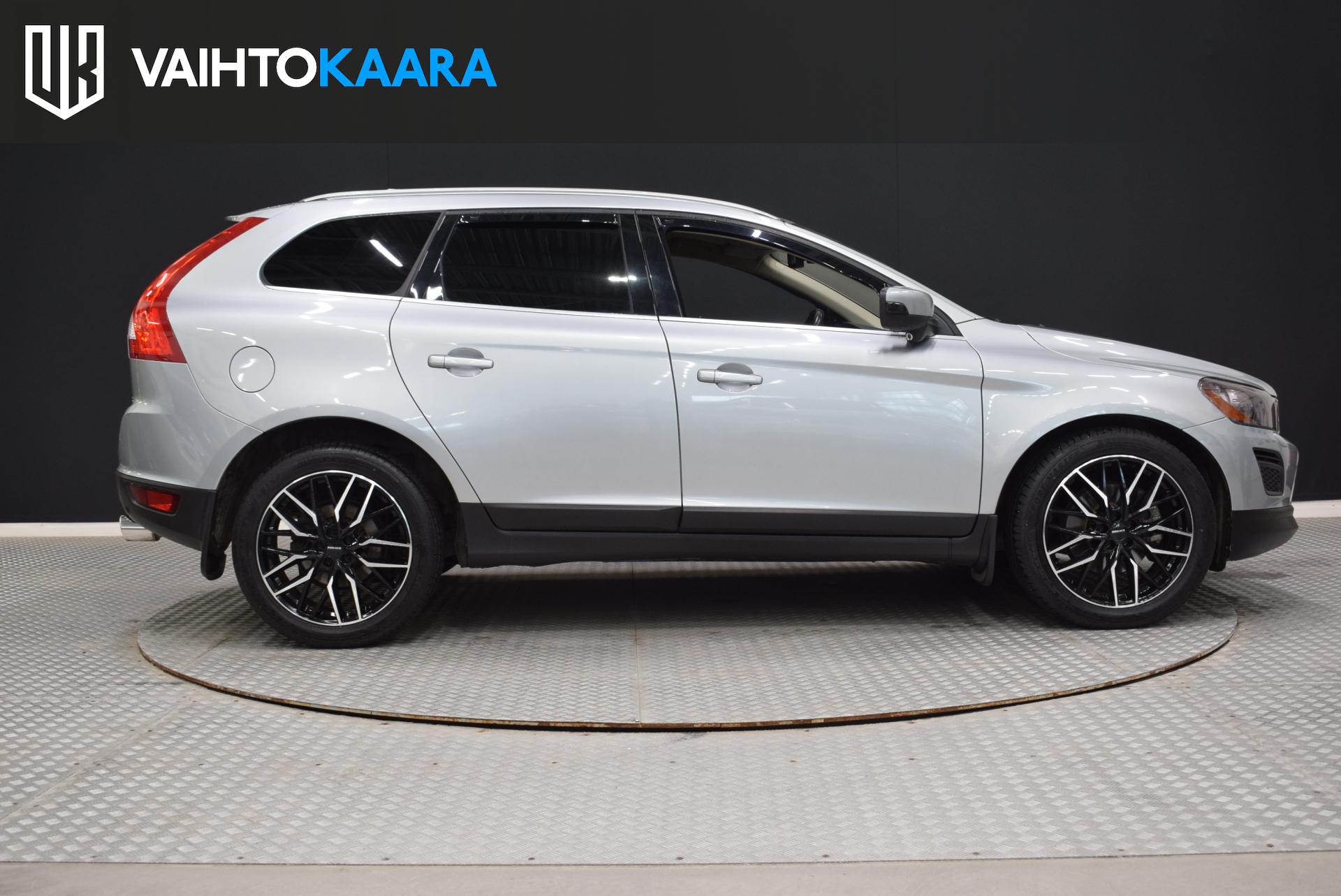 VOLVO XC60 2012