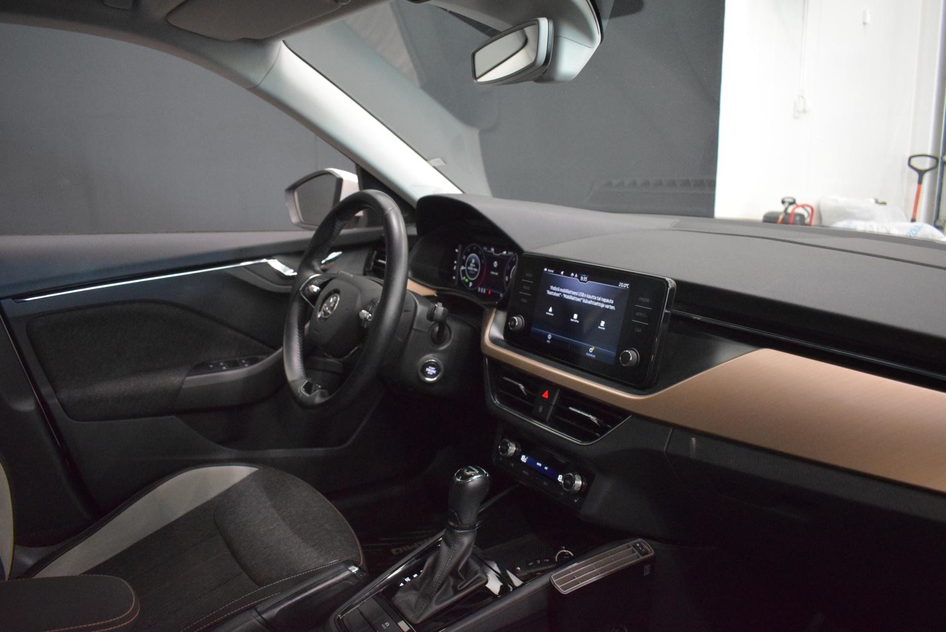 SKODA Kamiq 2021