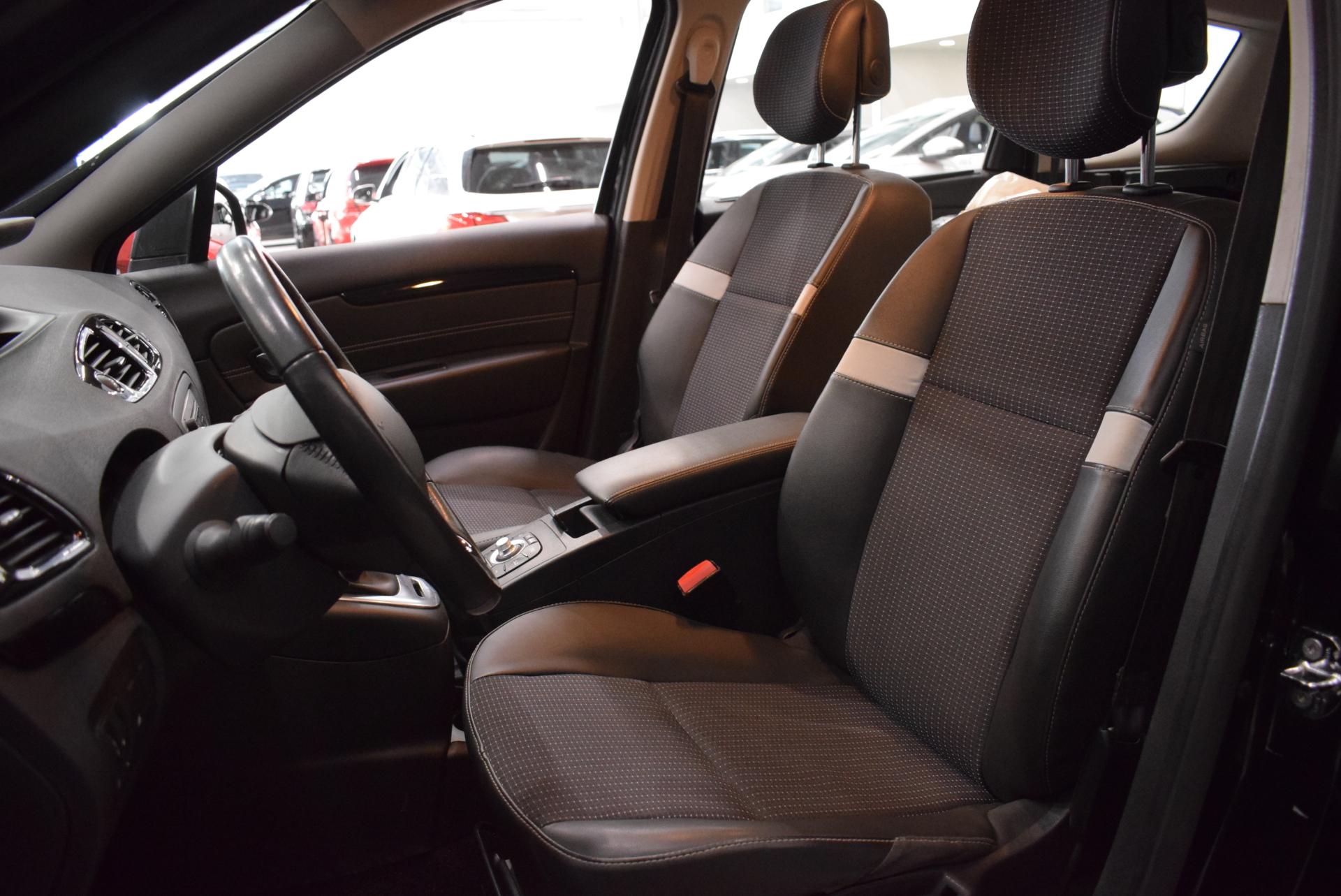 RENAULT Grand Scenic 2013