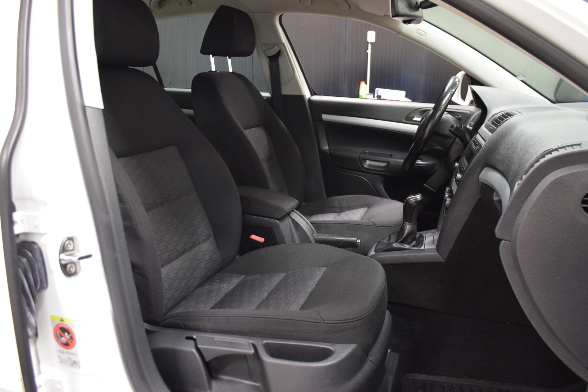 SKODA Octavia 14