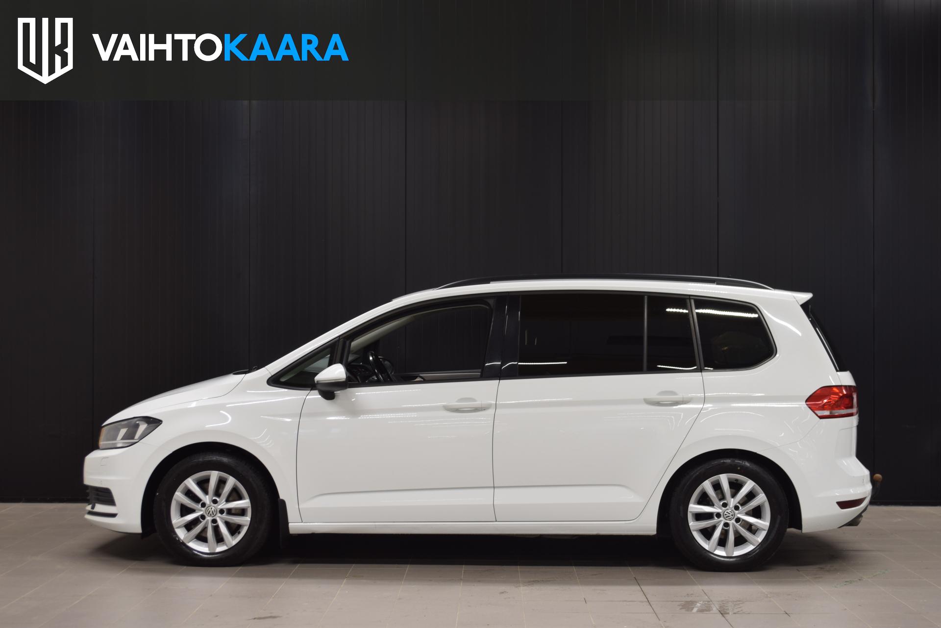 VOLKSWAGEN Touran 2017