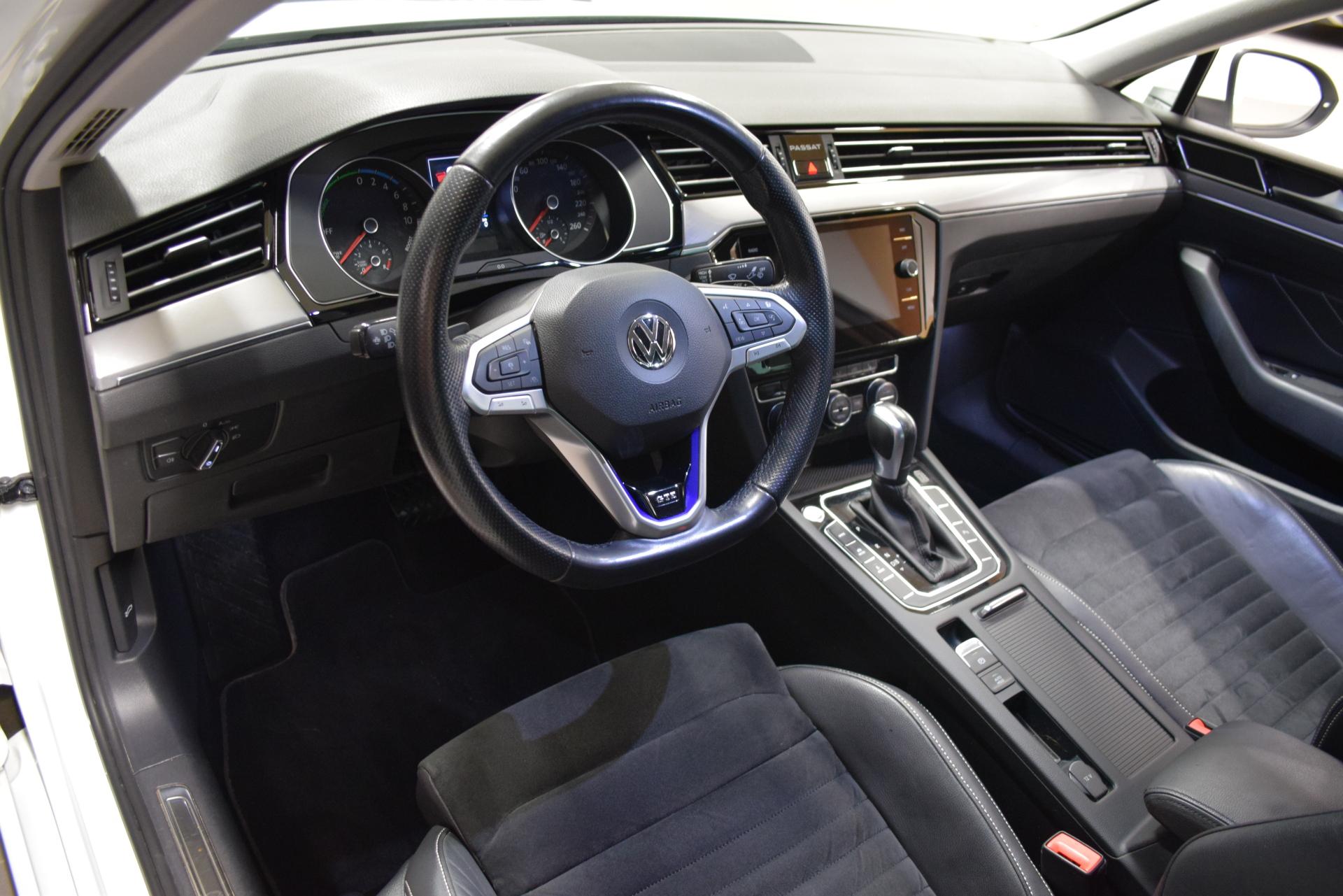 VOLKSWAGEN Passat 2020