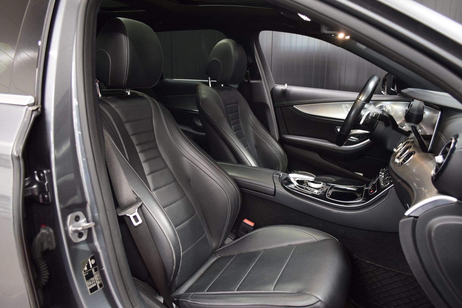 MERCEDES-BENZ E 2019