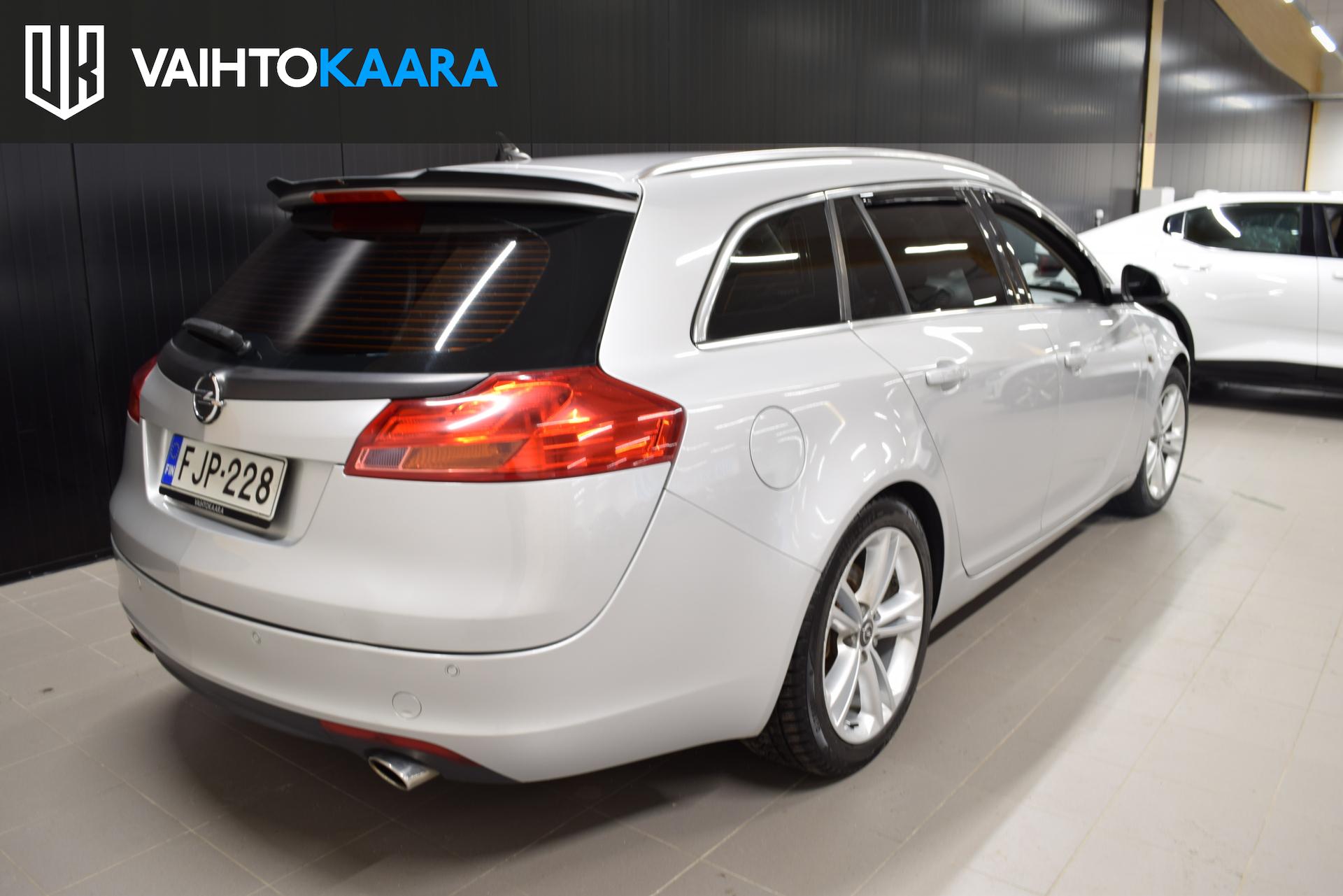 OPEL Insignia 2010