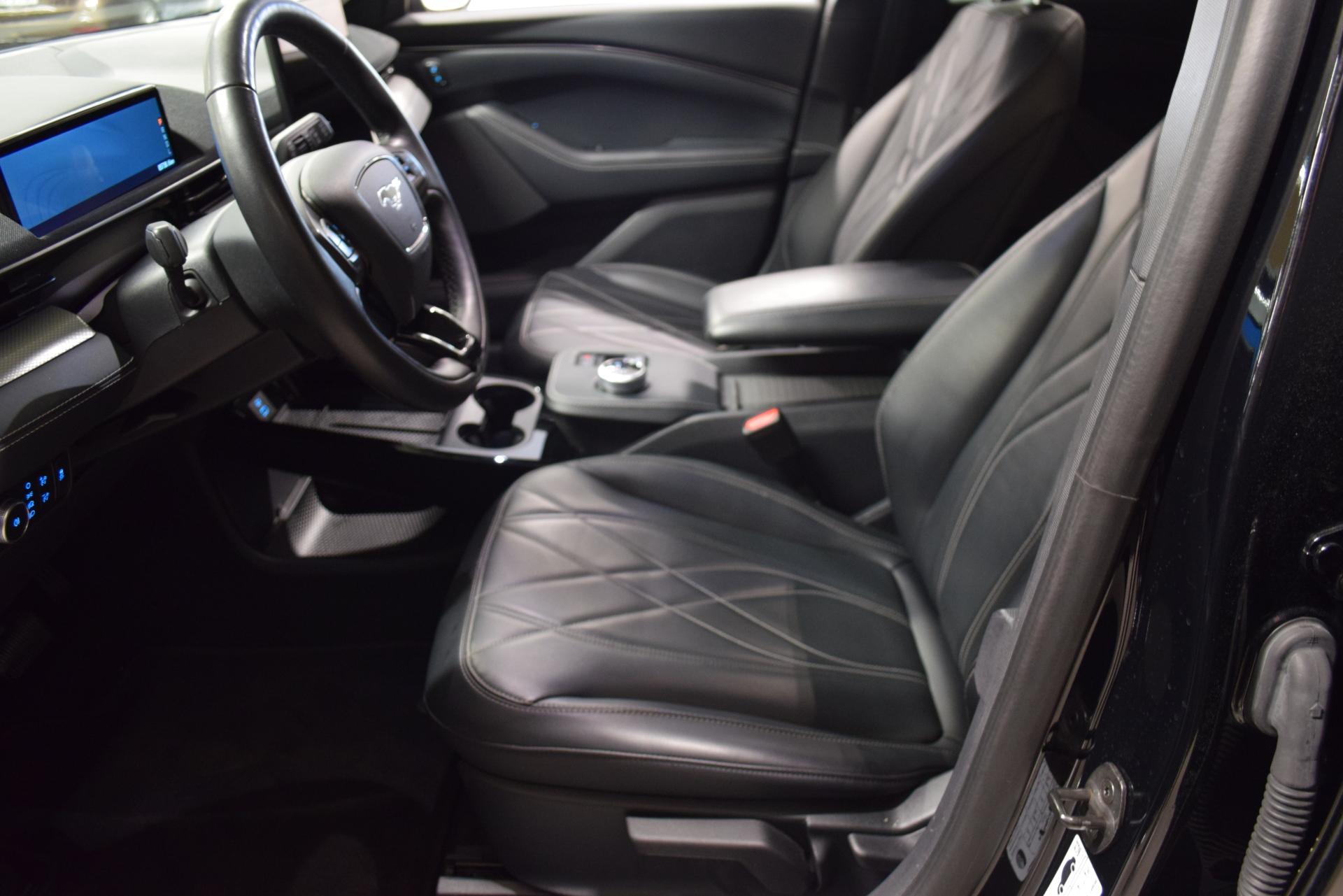 FORD Mustang Mach-E 2022