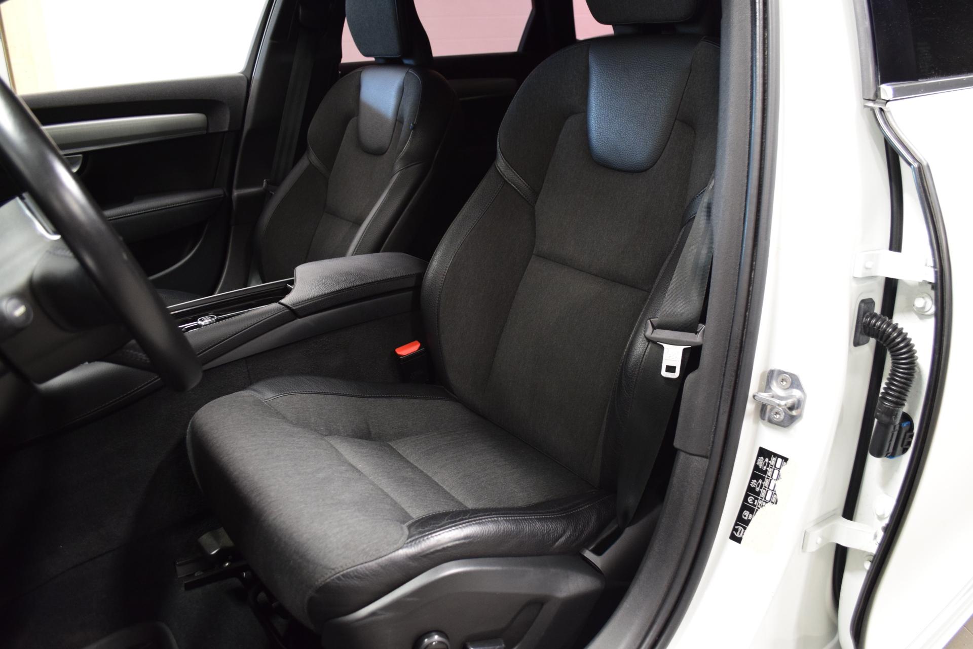 VOLVO V90 2020